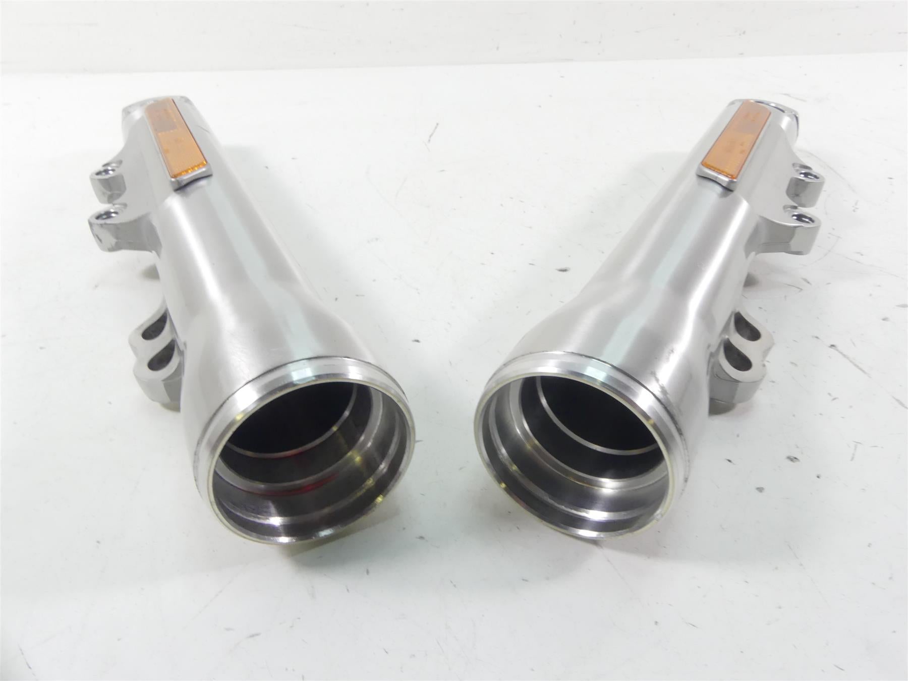 2014 Harley FXDL Dyna Low Rider Showa Lower Dual Brake Fork Tube Set 45400052 {{ shop.shopifyCountryName }} - Mototech271