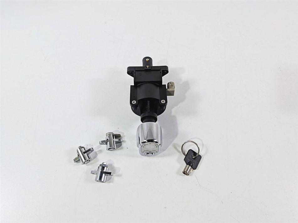 2014 Harley Touring FLHTK Electra Glide Ignition Switch + Keys - Read 71400012B