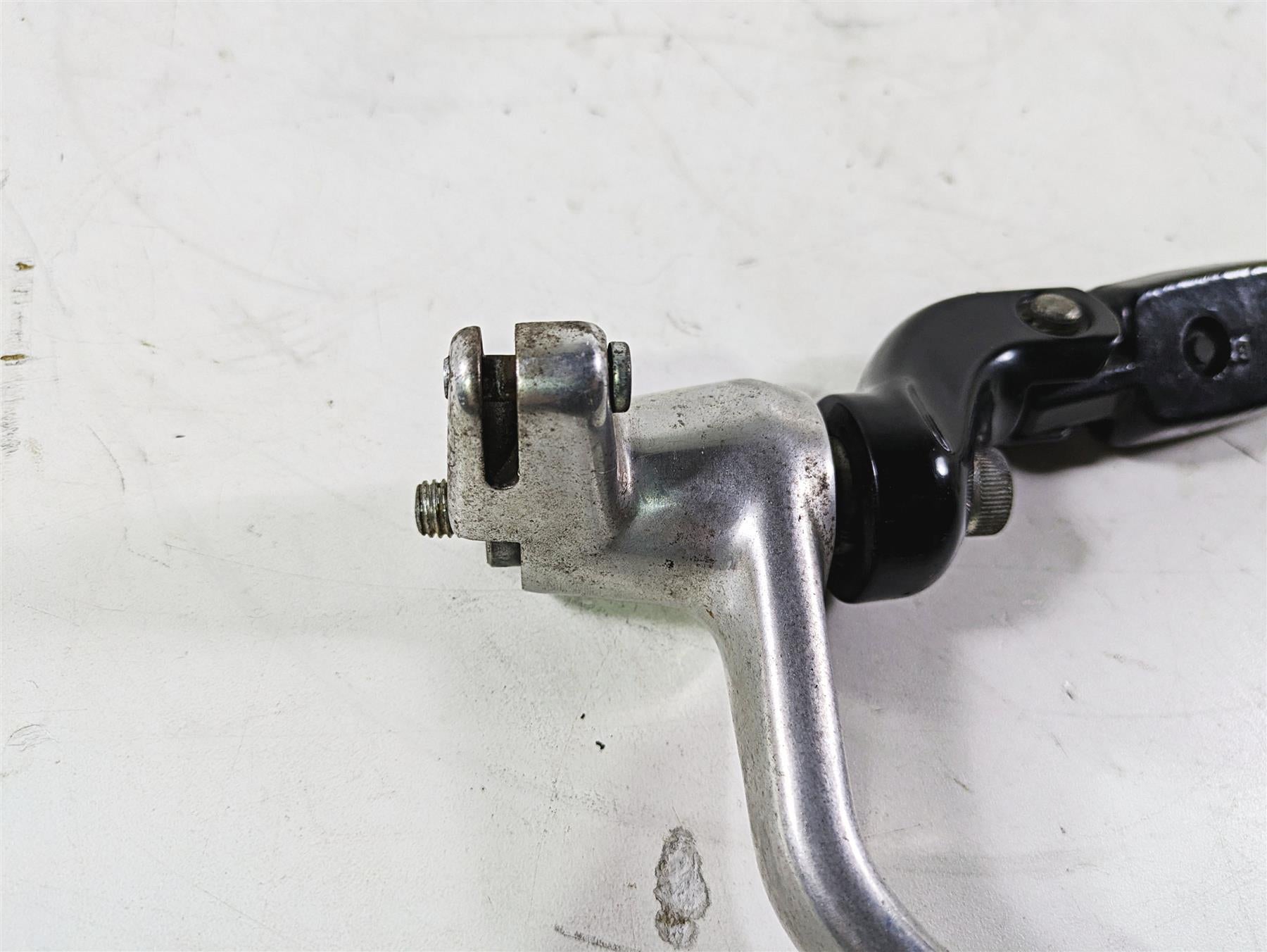 2013 Harley VRSCDX Night Rod Sp Right Front Footpeg Brake Ped 54046-12 44738-06 {{ shop.shopifyCountryName }} - Mototech271