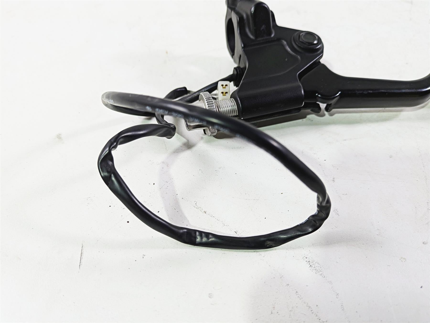 2013 Ducati Hyperstrada 821 Clutch Perch & Lever 8291B271AA 63640011B {{ shop.shopifyCountryName }} - Mototech271