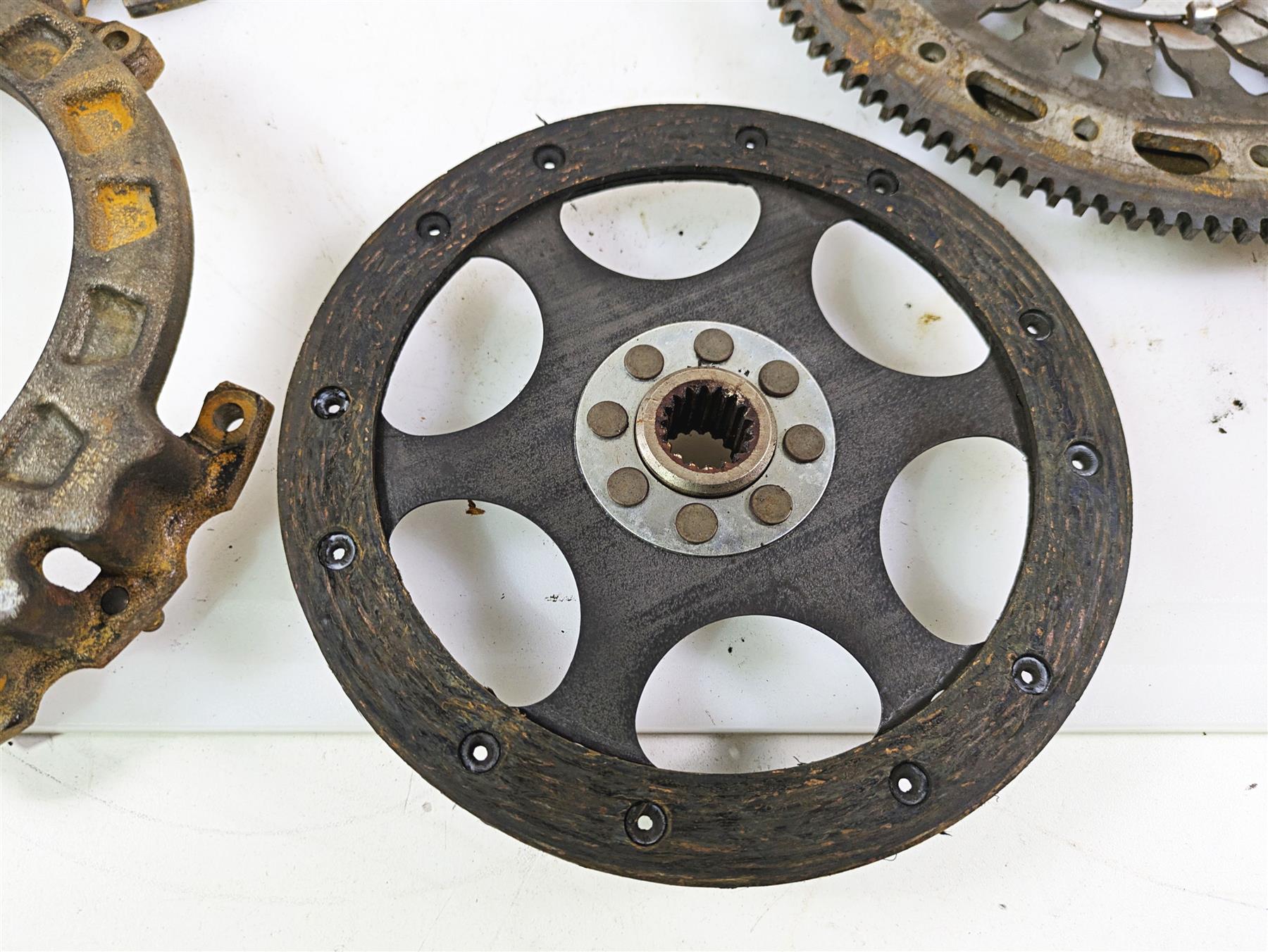 2009 BMW R1200RT K26 Clutch Pressure Plate Friction Disc Set 21217697737 {{ shop.shopifyCountryName }} - Mototech271
