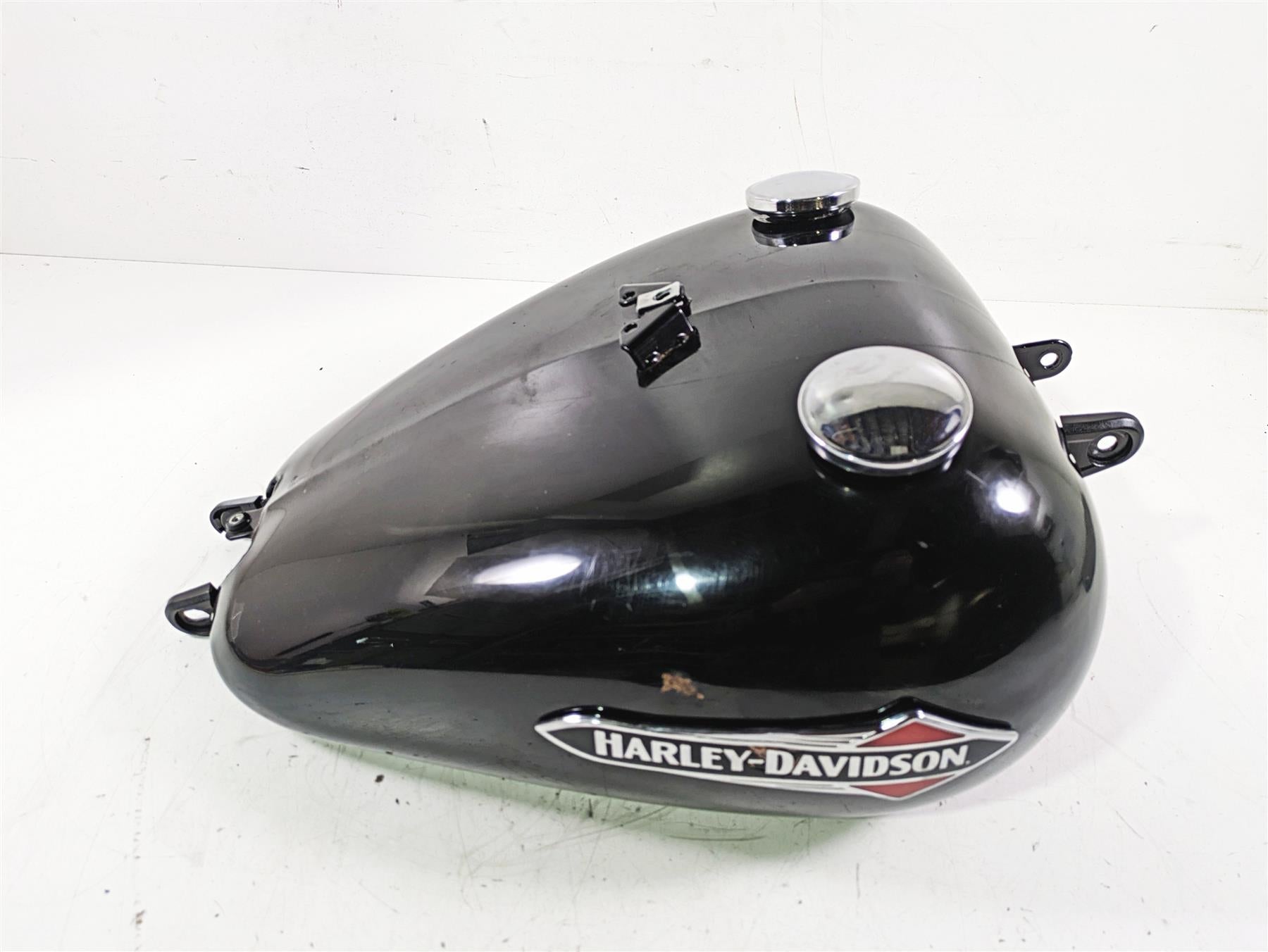 2021 Harley Softail FLSL Slim Fuel Gas Petrol Tank 61000674 {{ shop.shopifyCountryName }} - Mototech271
