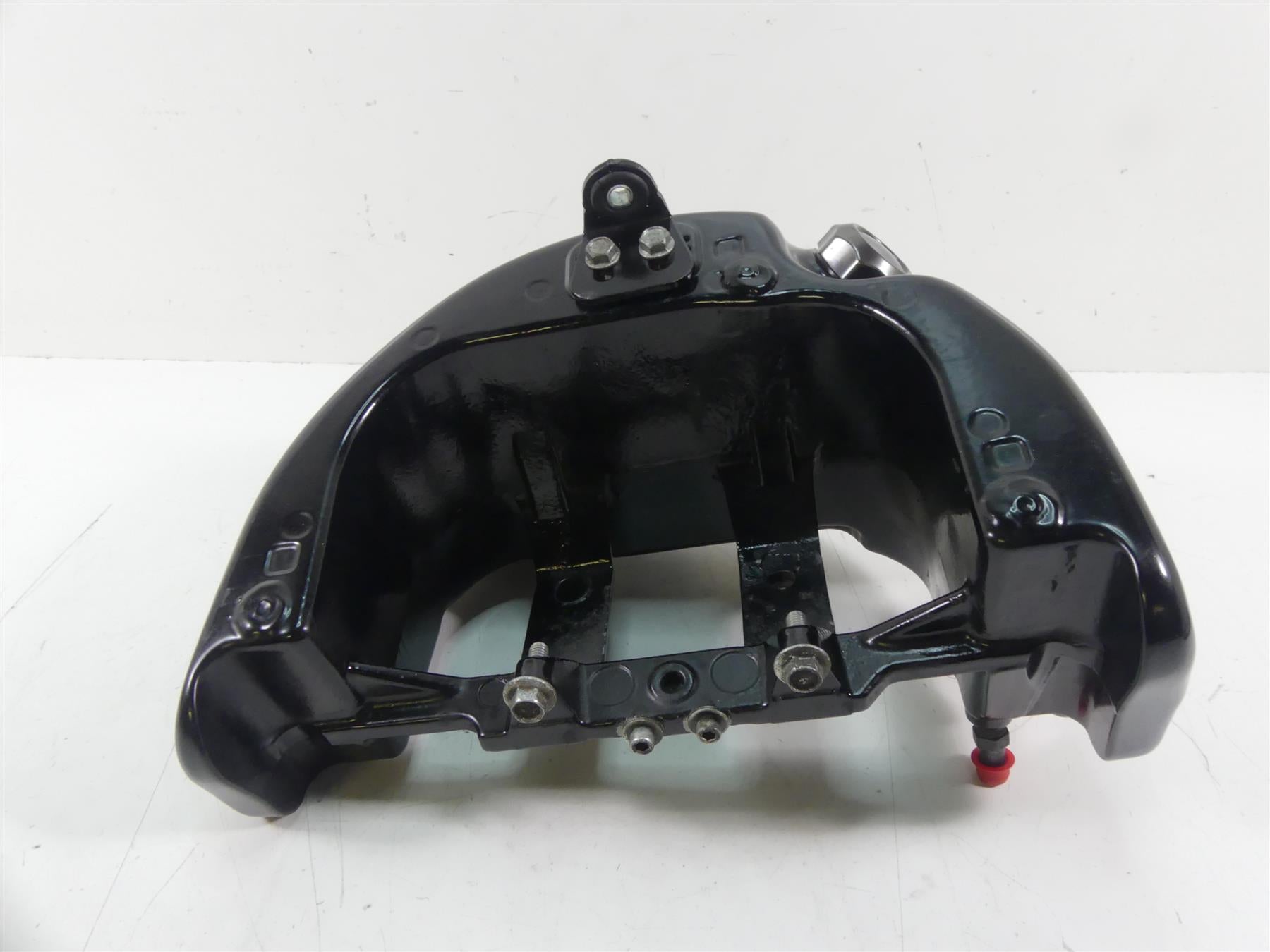 2017 Harley FXSE CVO Pro Street Breakout Oil Reservoir Tank & Lines 56000126 {{ shop.shopifyCountryName }} - Mototech271