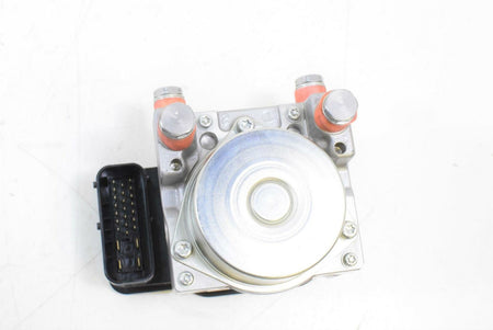 2014 Triumph 1050 Speed Triple ABS Nissin Abs Brake Module Pump T2024104 {{ shop.shopifyCountryName }} - Mototech271