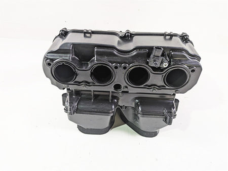 2025 Honda CBR600RR Air Box Cleaner & Upper Injectors 17220-MFJ-D00 {{ shop.shopifyCountryName }} - Mototech271