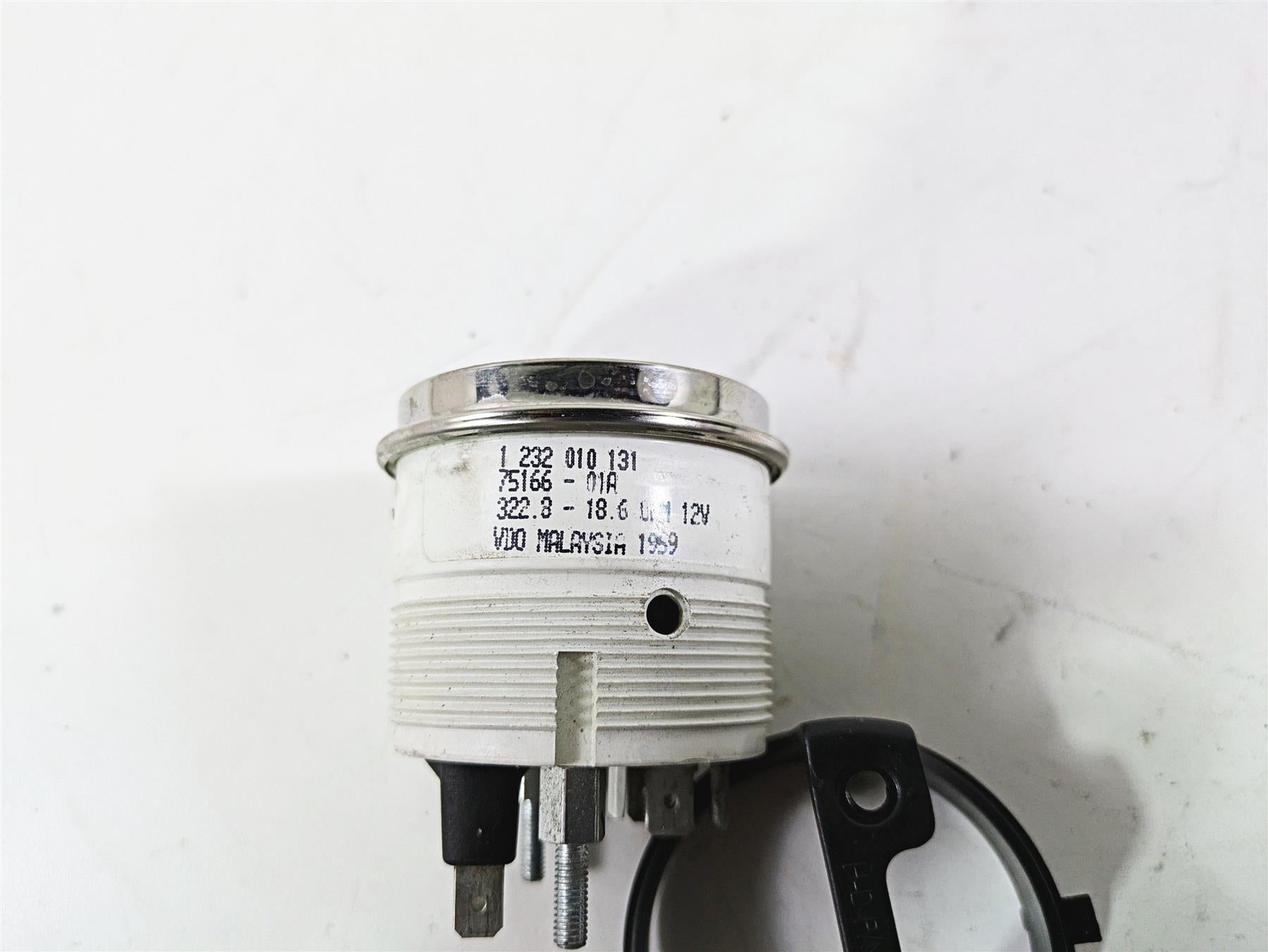 2010 Harley Touring FLHX Street Glide Air Temperature Gauge 75166-01A {{ shop.shopifyCountryName }} - Mototech271