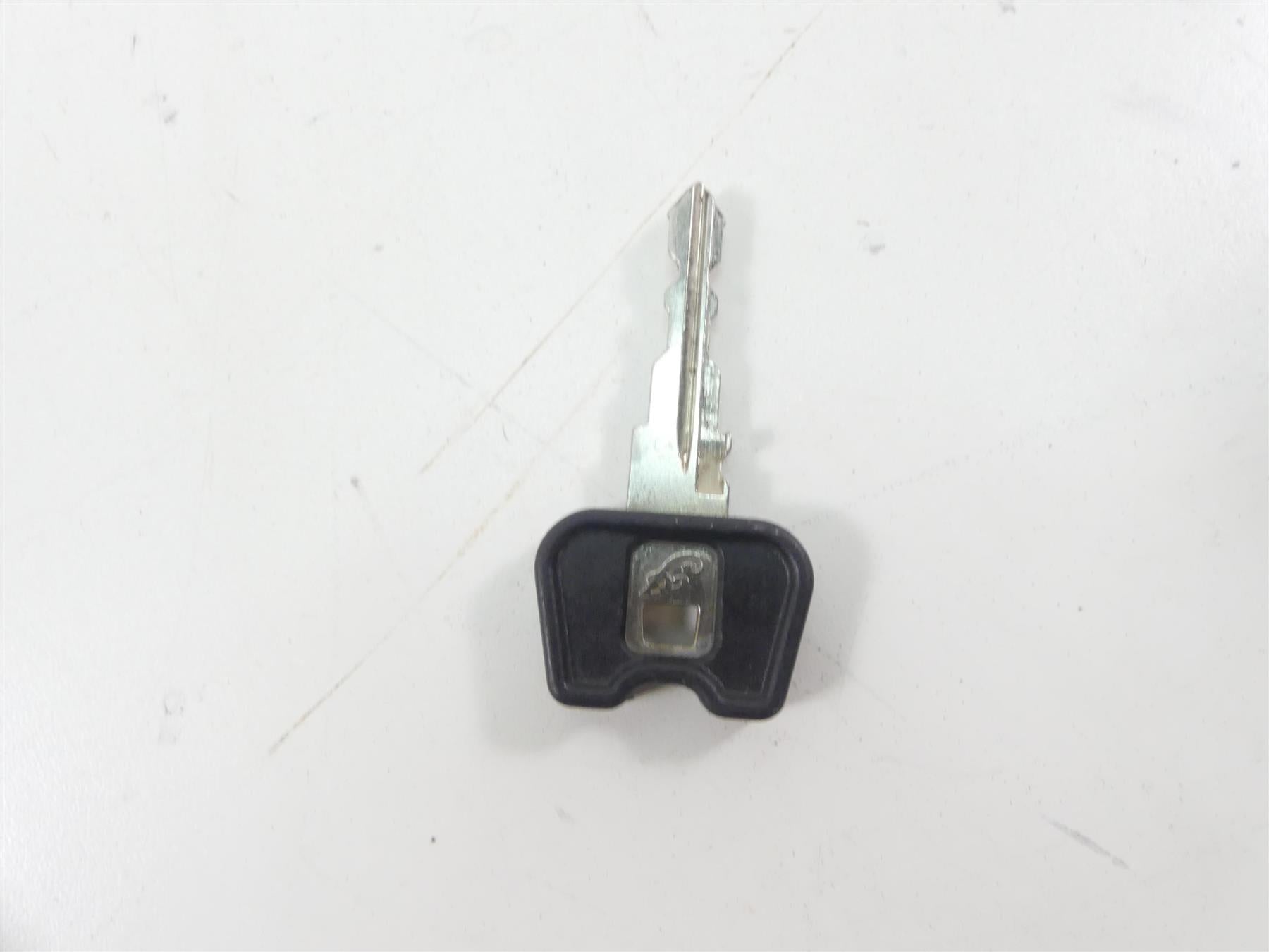 2022 Indian FTR1200 S Ignition Switch Key Fuel Lock Set 4017795 4019099 {{ shop.shopifyCountryName }} - Mototech271