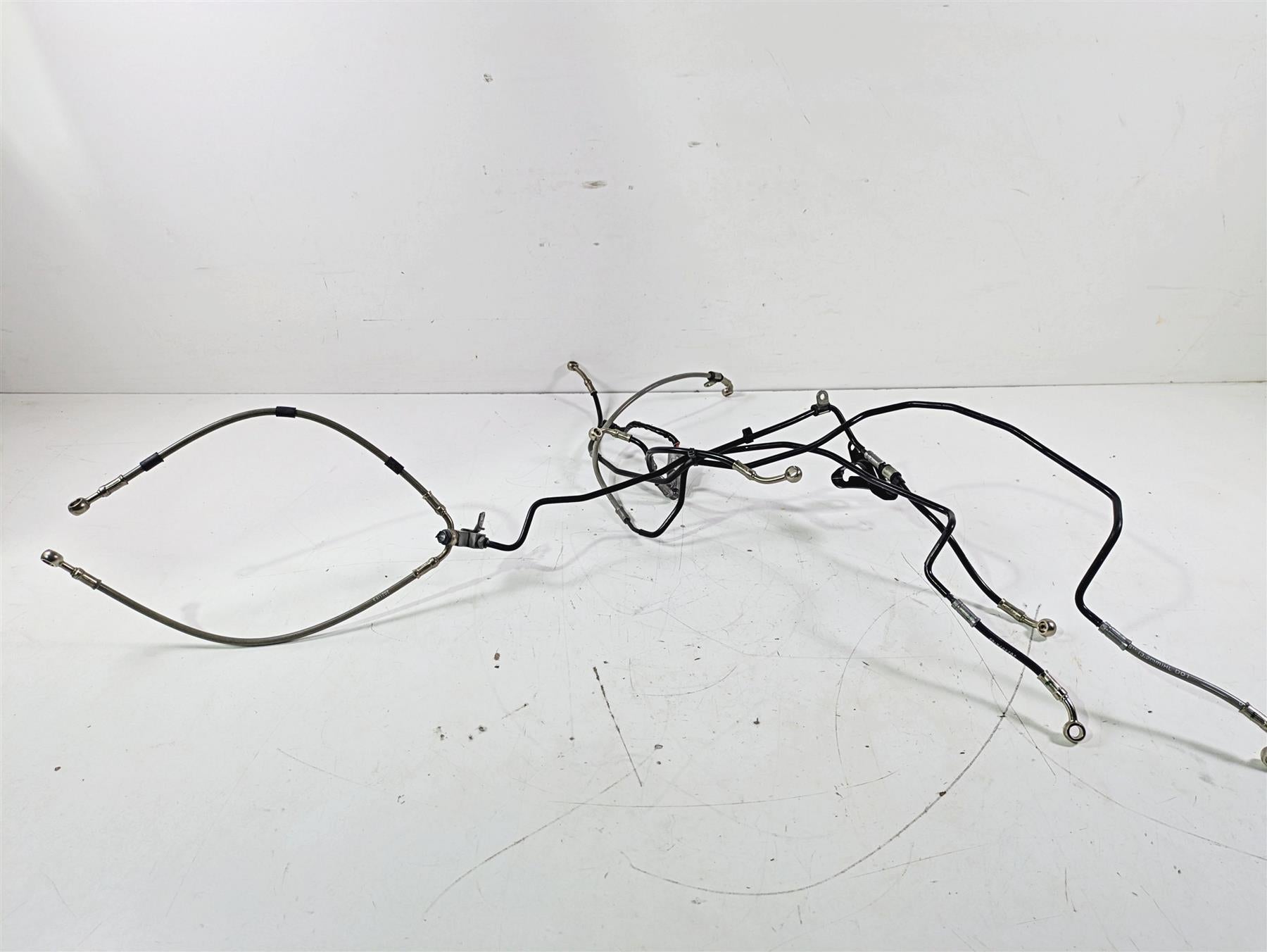 2019 Triumph Speed Triple RS 1050 Front & Rear Abs Brake Line Set T2021193 {{ shop.shopifyCountryName }} - Mototech271