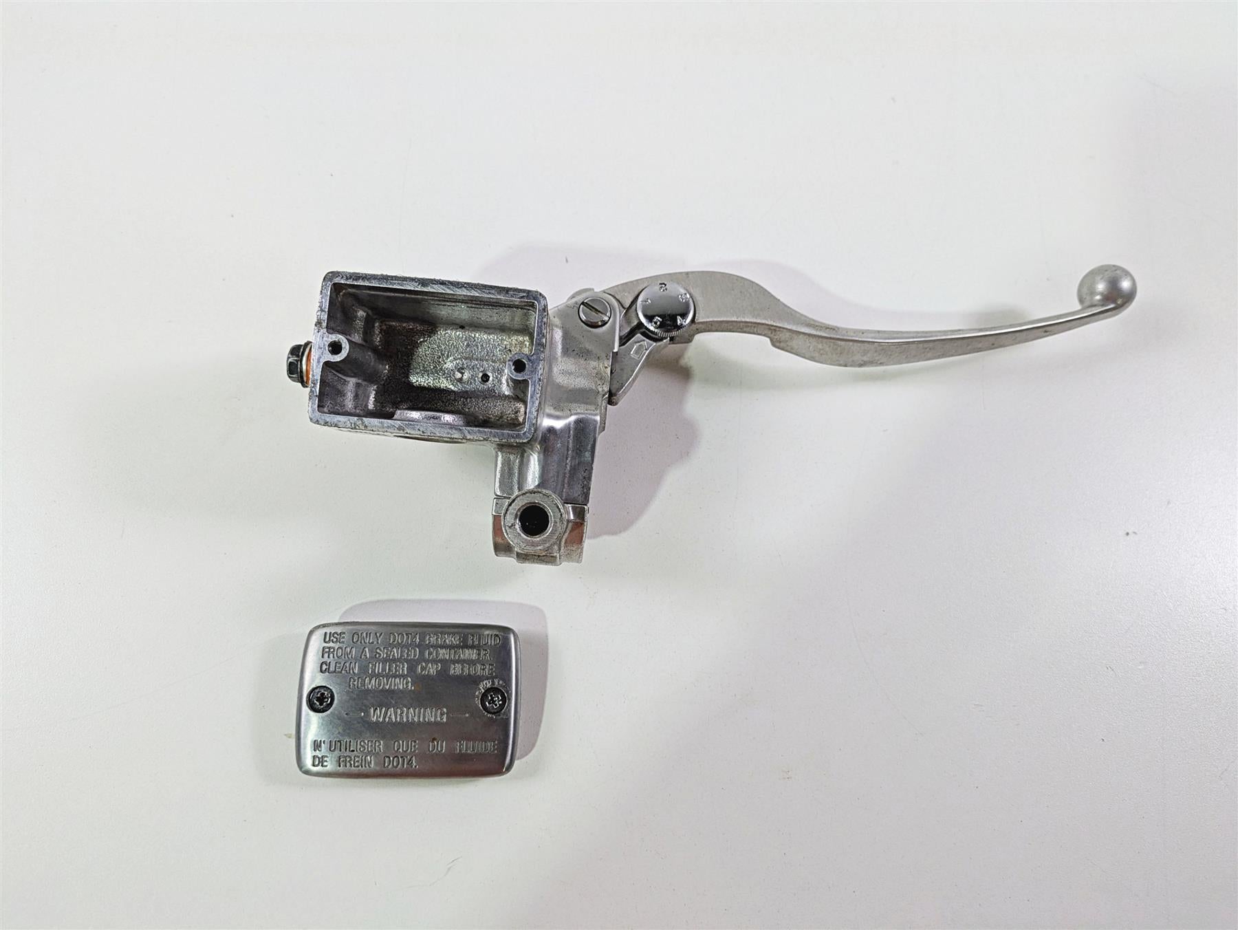 2008 Kawasaki VN1600 Vulcan Nomad Front Brake Master Cylinder 43015-0025