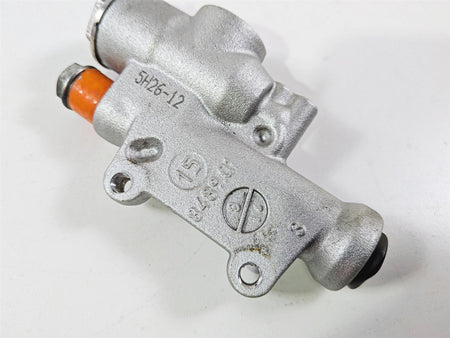 2016 Aprilia RSV 1100 Tuono V4 Factory Rear Brembo Brake Master Cylinder B044586 {{ shop.shopifyCountryName }} - Mototech271
