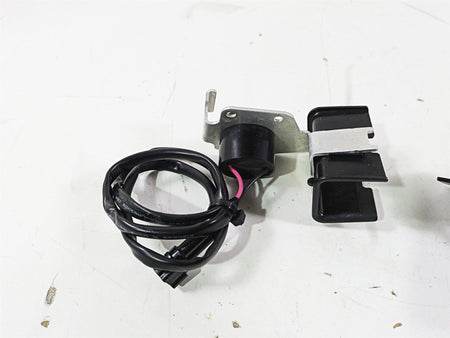 2020 Yamaha Waverunner VX1050 Deluxe Buzzer & Magnet Sensor F1S-68341-00-00 {{ shop.shopifyCountryName }} - Mototech271