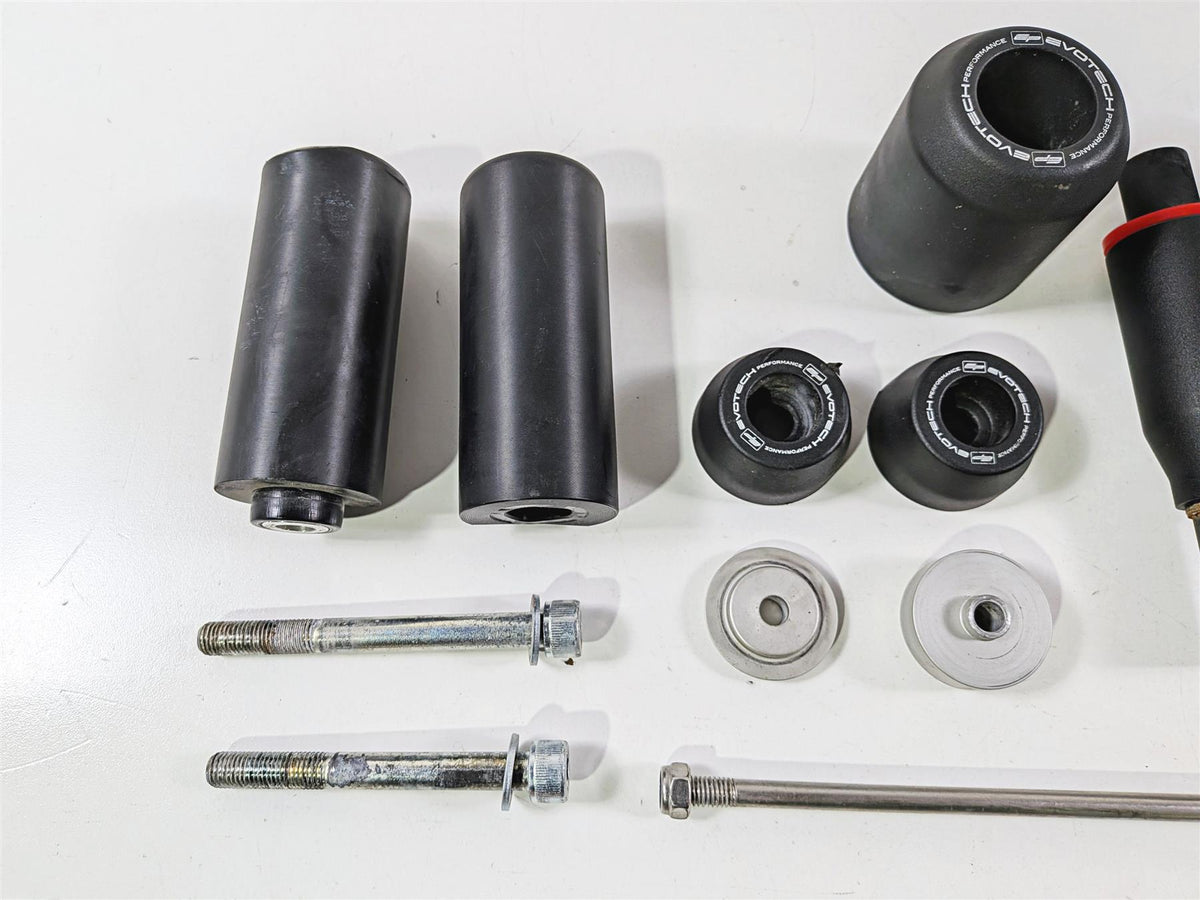 2016 Ducati Hypermotard 939 SP Evotech Protection Frame Slider Set PRN010926-03-Mototech271