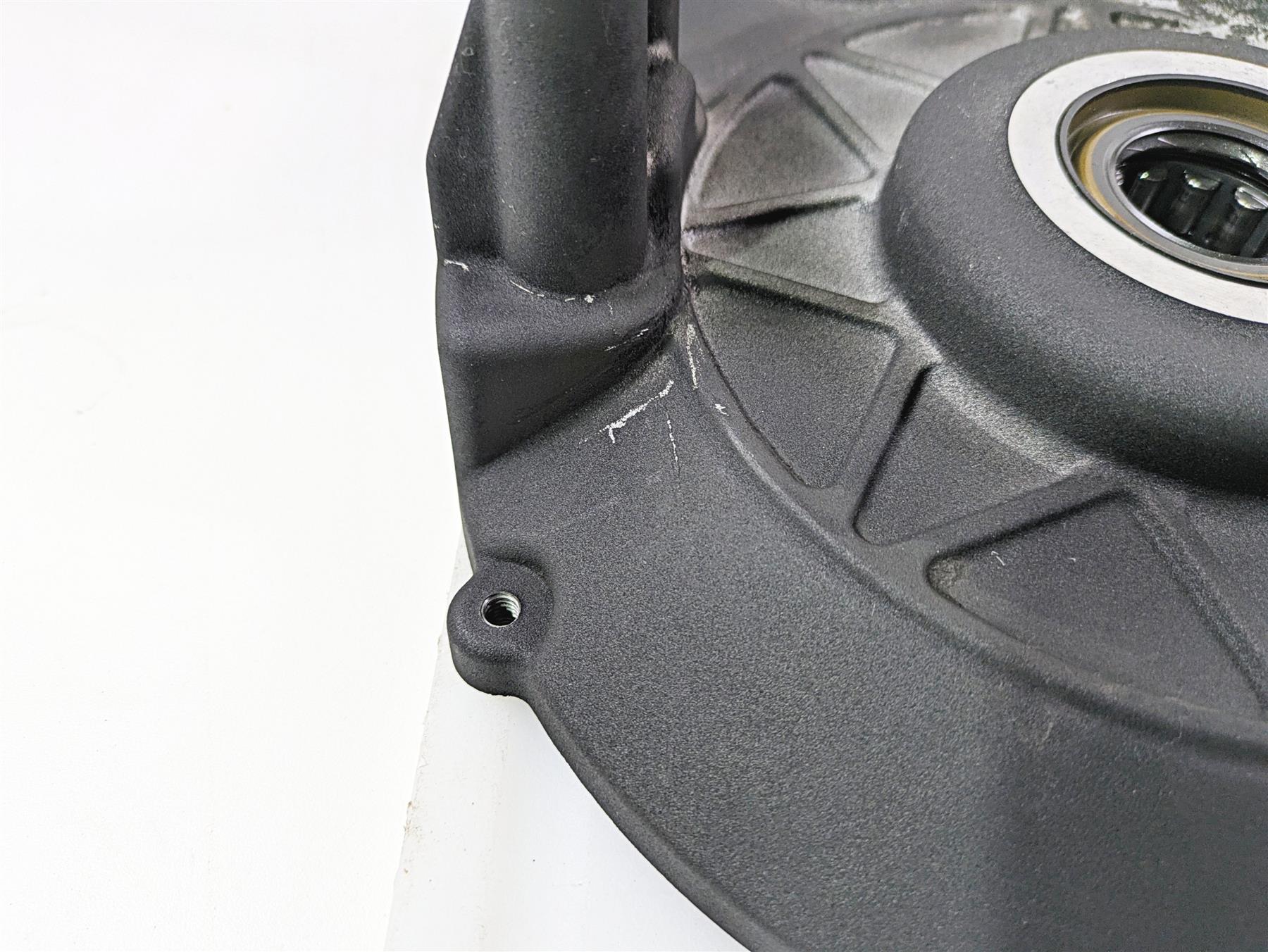 2004 Harley Softail FXSTDI Deuce Inner Primary Drive Clutch Cover 60620-94B {{ shop.shopifyCountryName }} - Mototech271