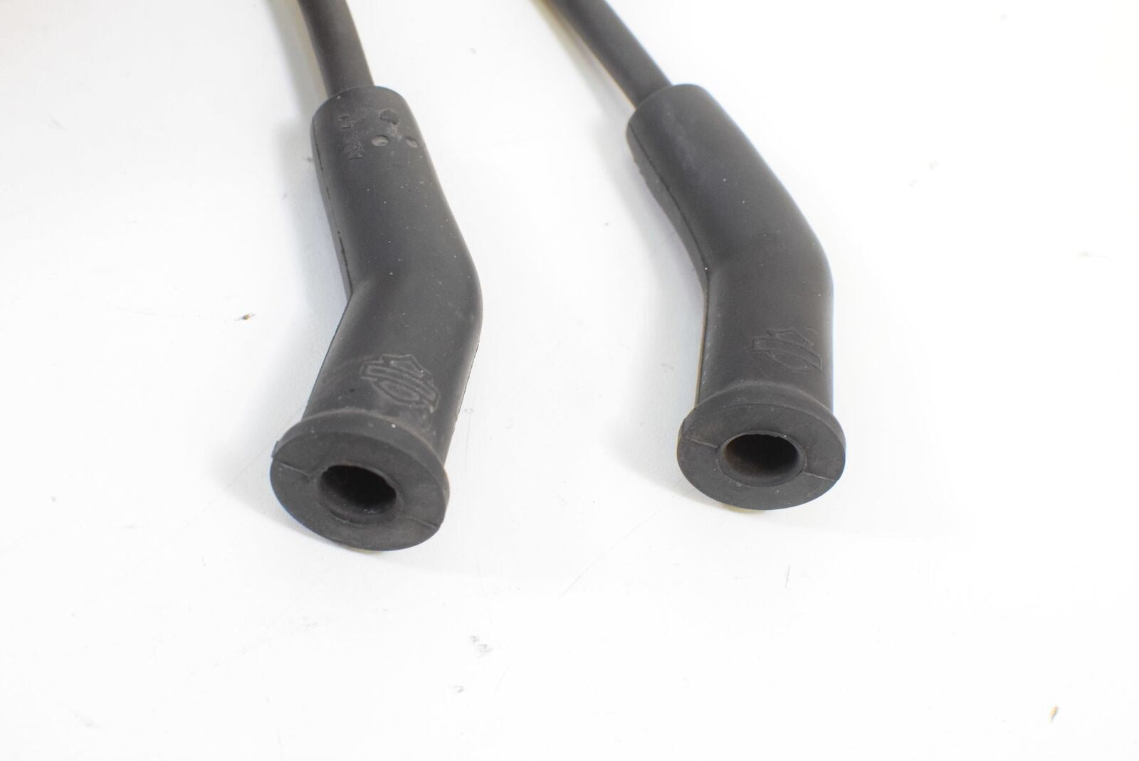 2012 Harley Touring FLHTK Electra Glide Ignition Coil & Wires 31696-07A {{ shop.shopifyCountryName }} - Mototech271