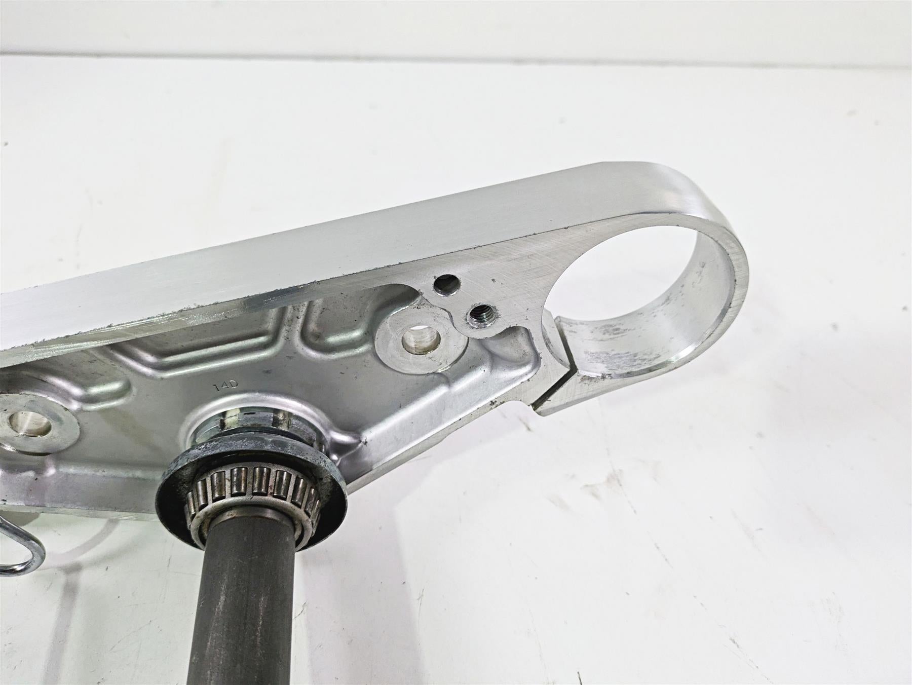 2002 Honda V-Twin VTX1800 C Upper & Lower Triple Tree Set 53230-MCH-000 {{ shop.shopifyCountryName }} - Mototech271