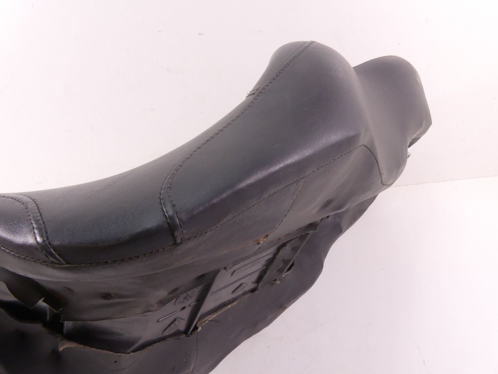 2009 Harley Touring FLHTCU Electra Glide Dual Driver Seat Saddle Low 52164-09B {{ shop.shopifyCountryName }} - Mototech271