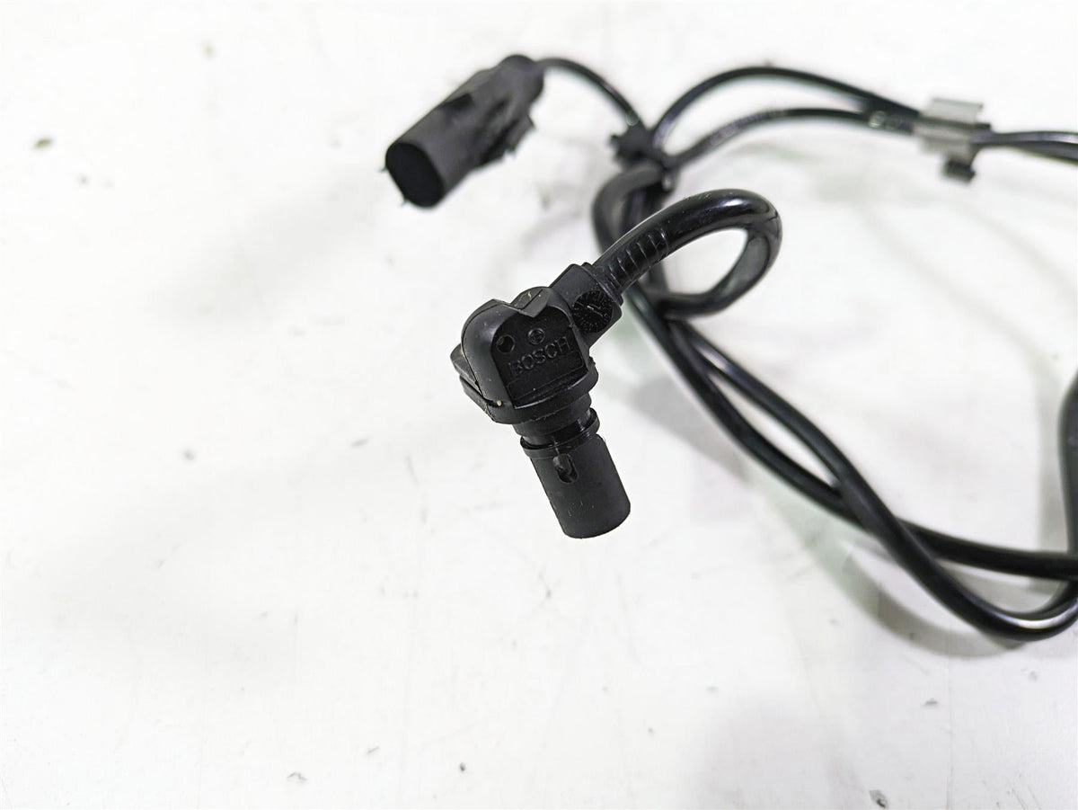 2017 BMW S1000R K47 Front Abs Brake Wheel Speed Sensor - Read 34527715117 {{ shop.shopifyCountryName }} - Mototech271