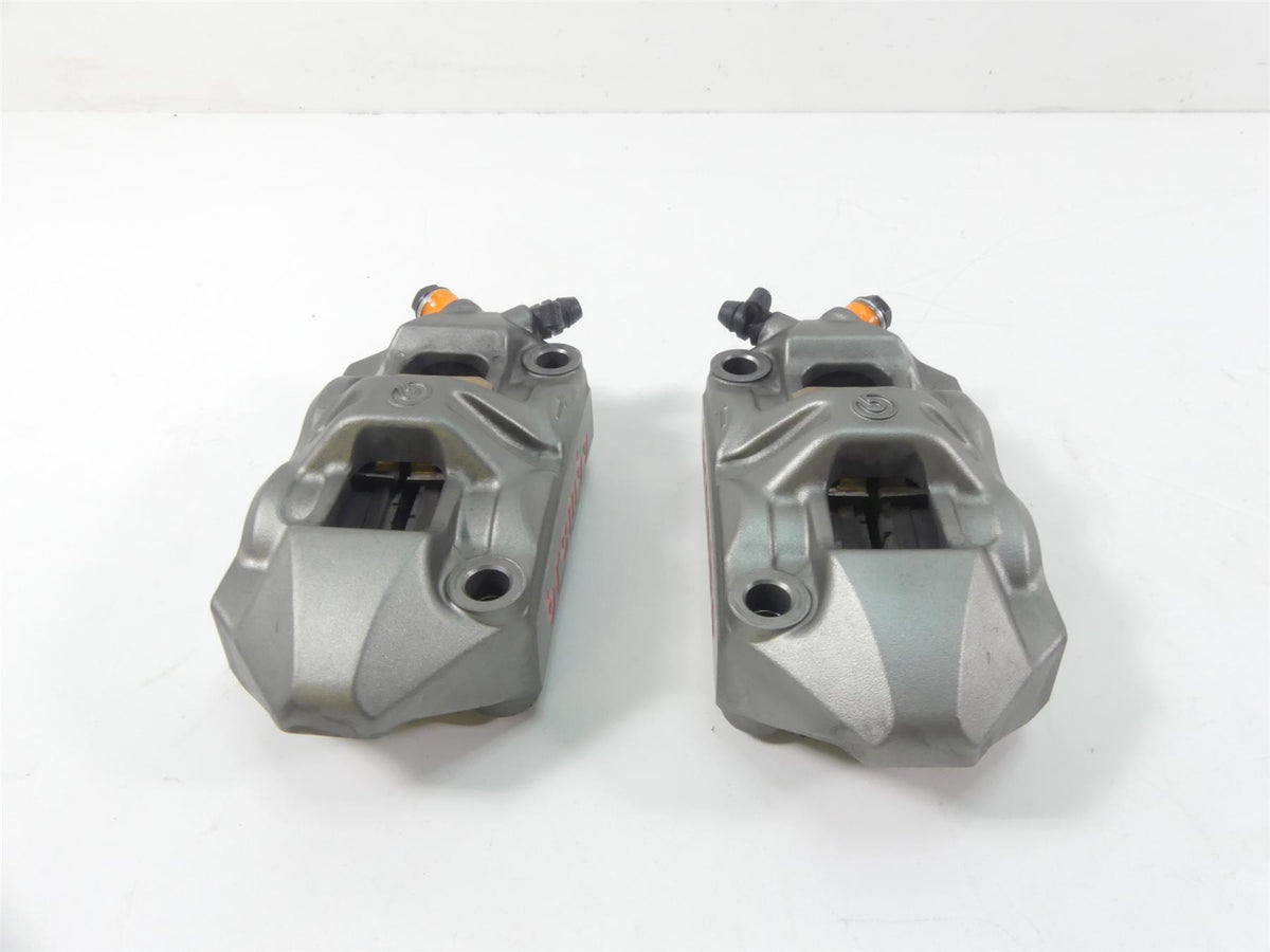 2015 Triumph 1050 Speed Triple R Front Brembo Brake Calipers T2021450 T2021460 {{ shop.shopifyCountryName }} - Mototech271