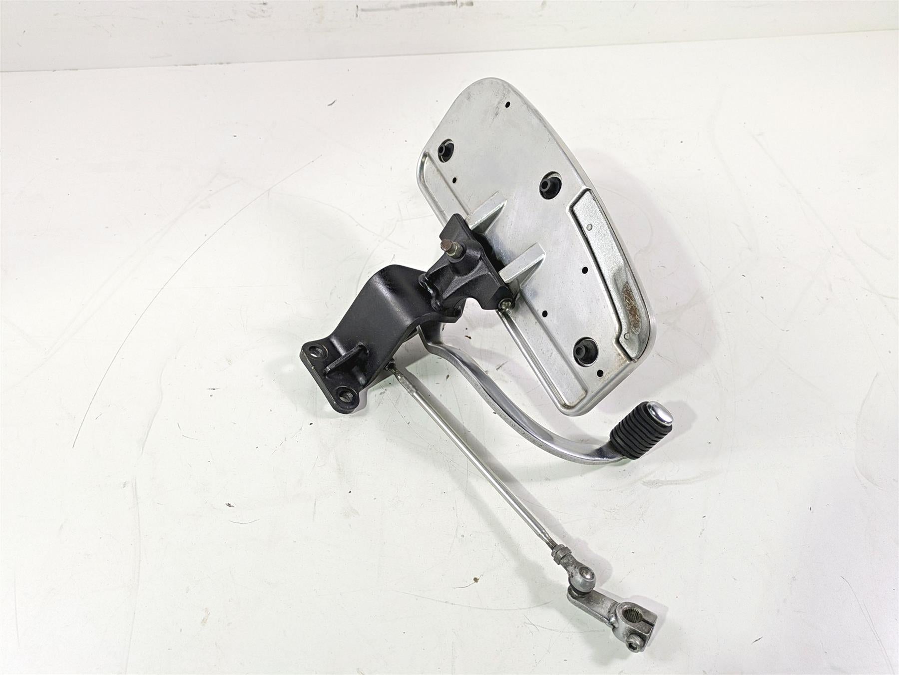 2008 Yamaha XVS1300 V-Star Tourer Left Floorboard Shifter Set 3D8-27410-00-00 {{ shop.shopifyCountryName }} - Mototech271
