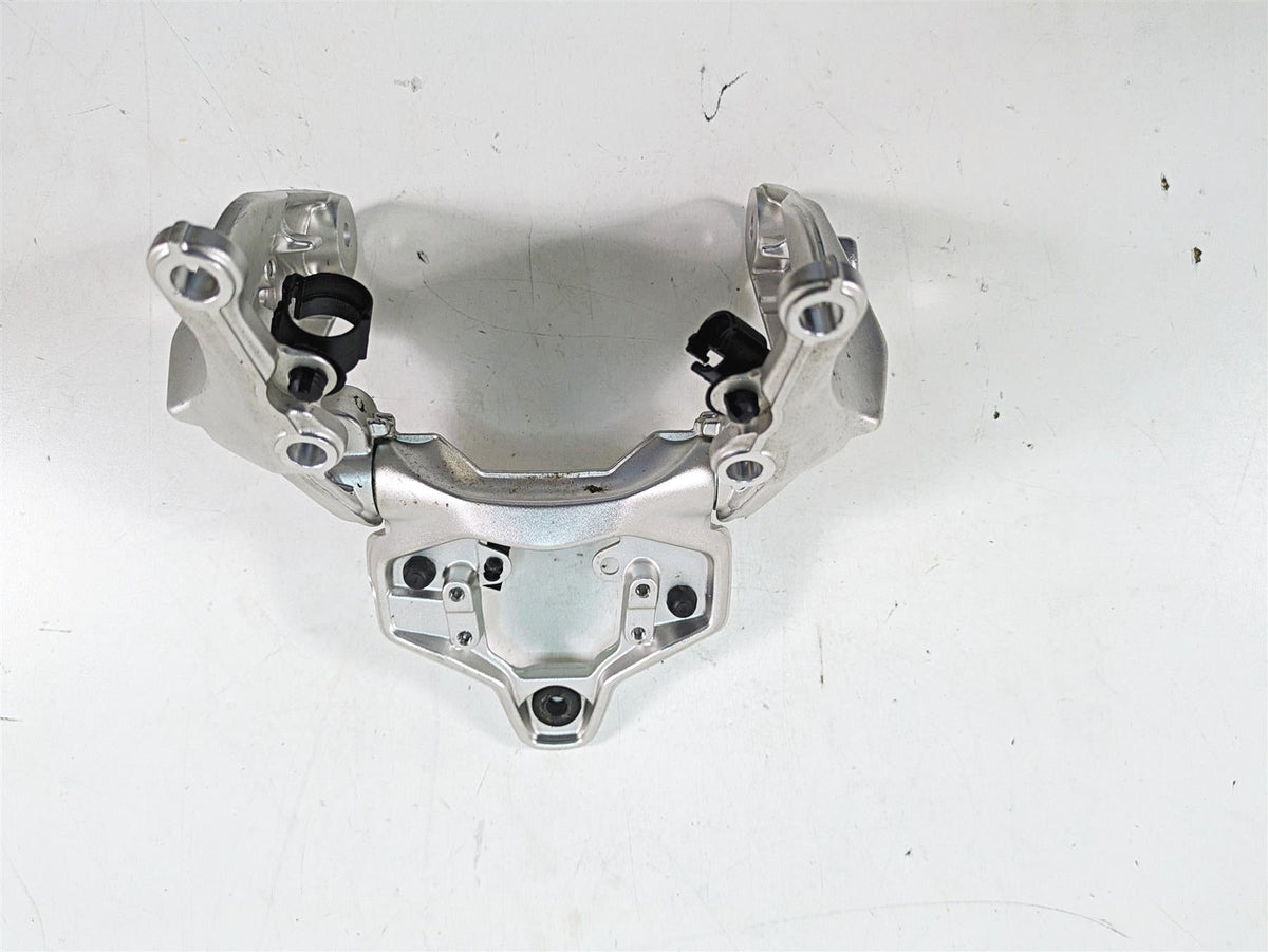 2016 BMW R1200R K53 Front Speedo Gauges Stay Carrier Set 46638543497 46638543498 {{ shop.shopifyCountryName }} - Mototech271