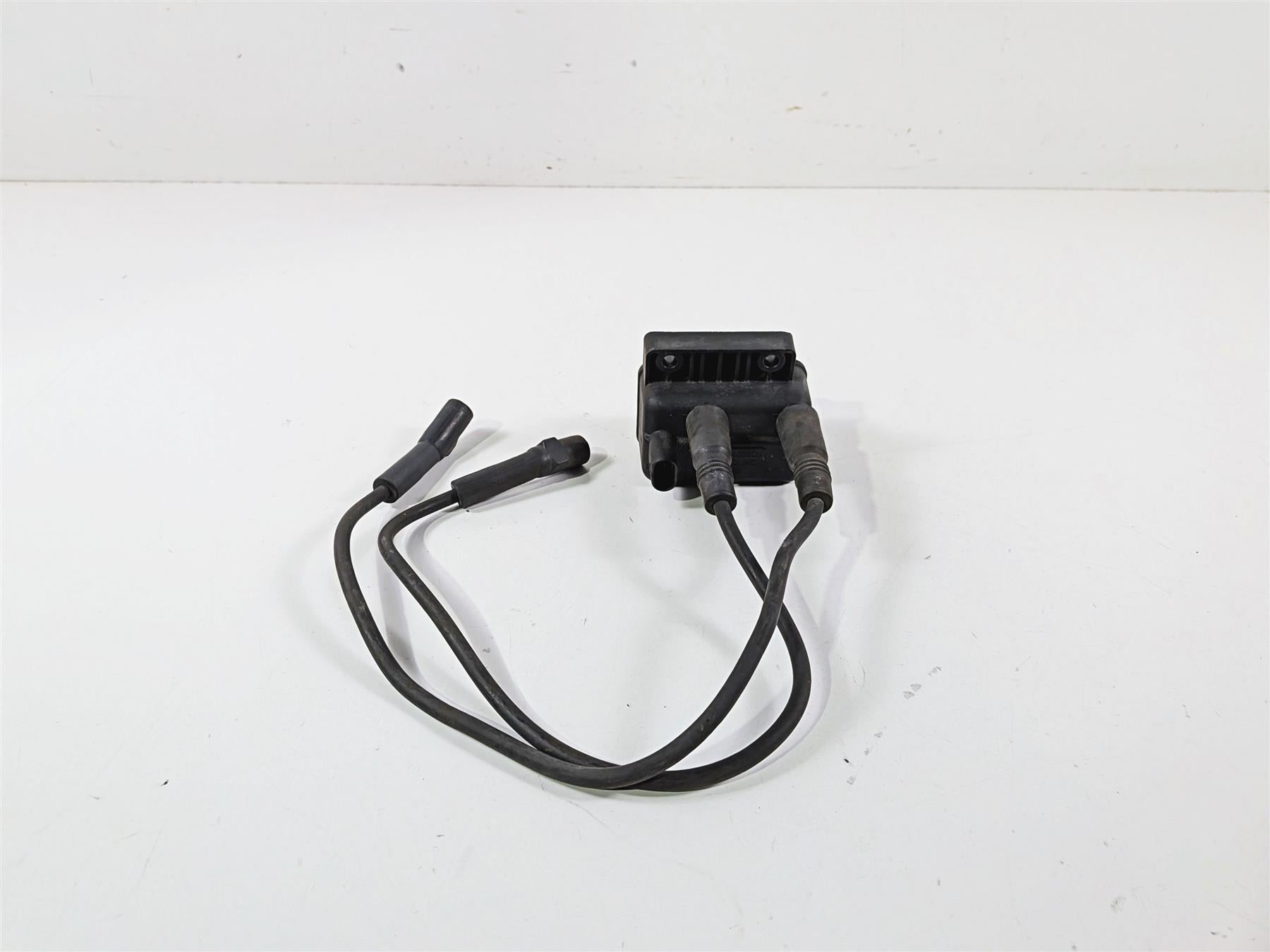 2001 Harley FLHRCI Road King Ignition Coil & Wires & Plugs 31639-99 {{ shop.shopifyCountryName }} - Mototech271
