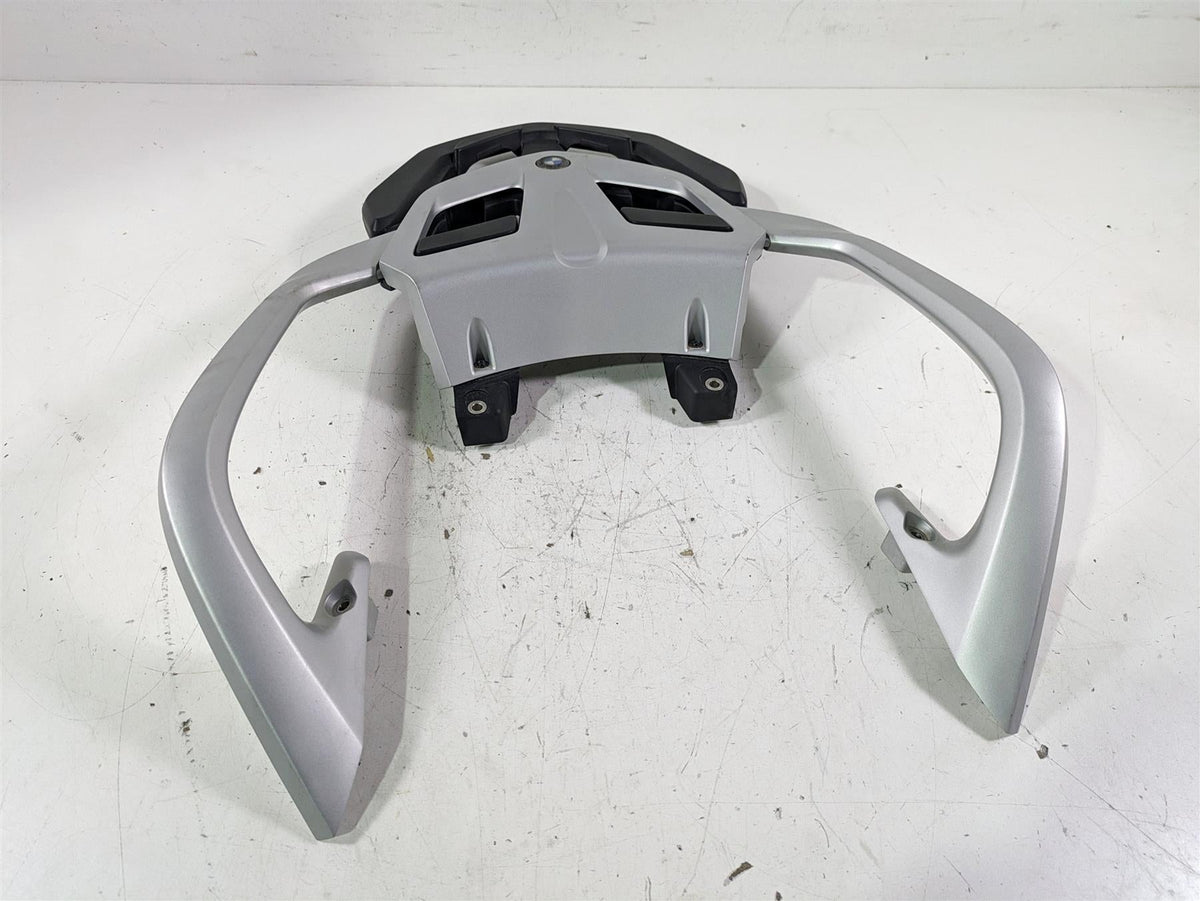 2022 BMW R1250 RT K052 Rear Luggage Rack & Grab Set 46548520650 46548548023 {{ shop.shopifyCountryName }} - Mototech271