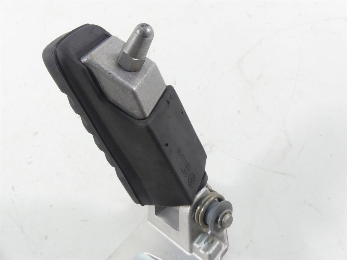 2015 BMW R1200RT K52 Front Right Footpeg Foot Peg +Mount 46718535642 46718560382 {{ shop.shopifyCountryName }} - Mototech271