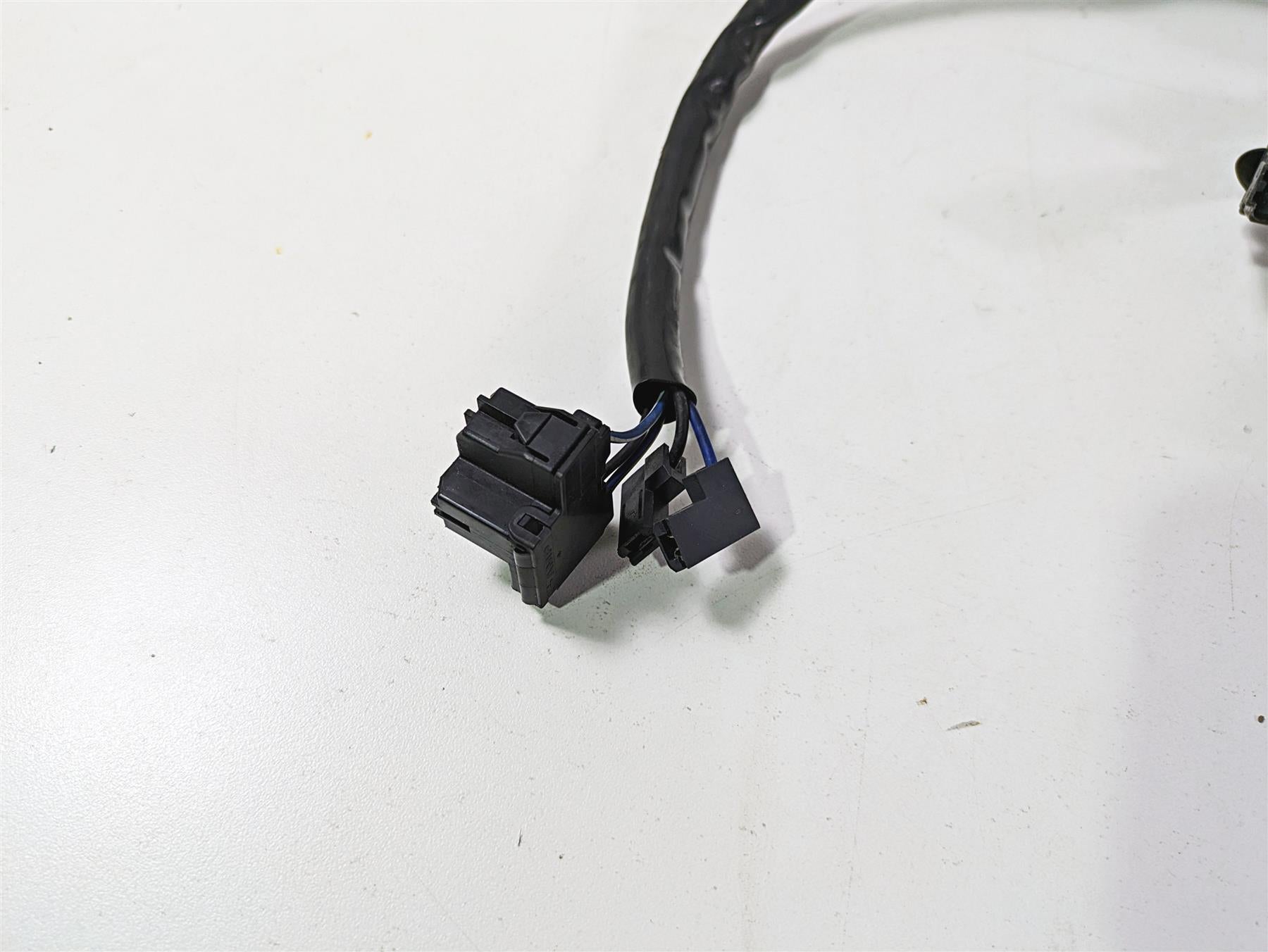 2012 Harley FLD Dyna Switchback Main Wiring Harness Loom -No Cuts 71072-12A {{ shop.shopifyCountryName }} - Mototech271