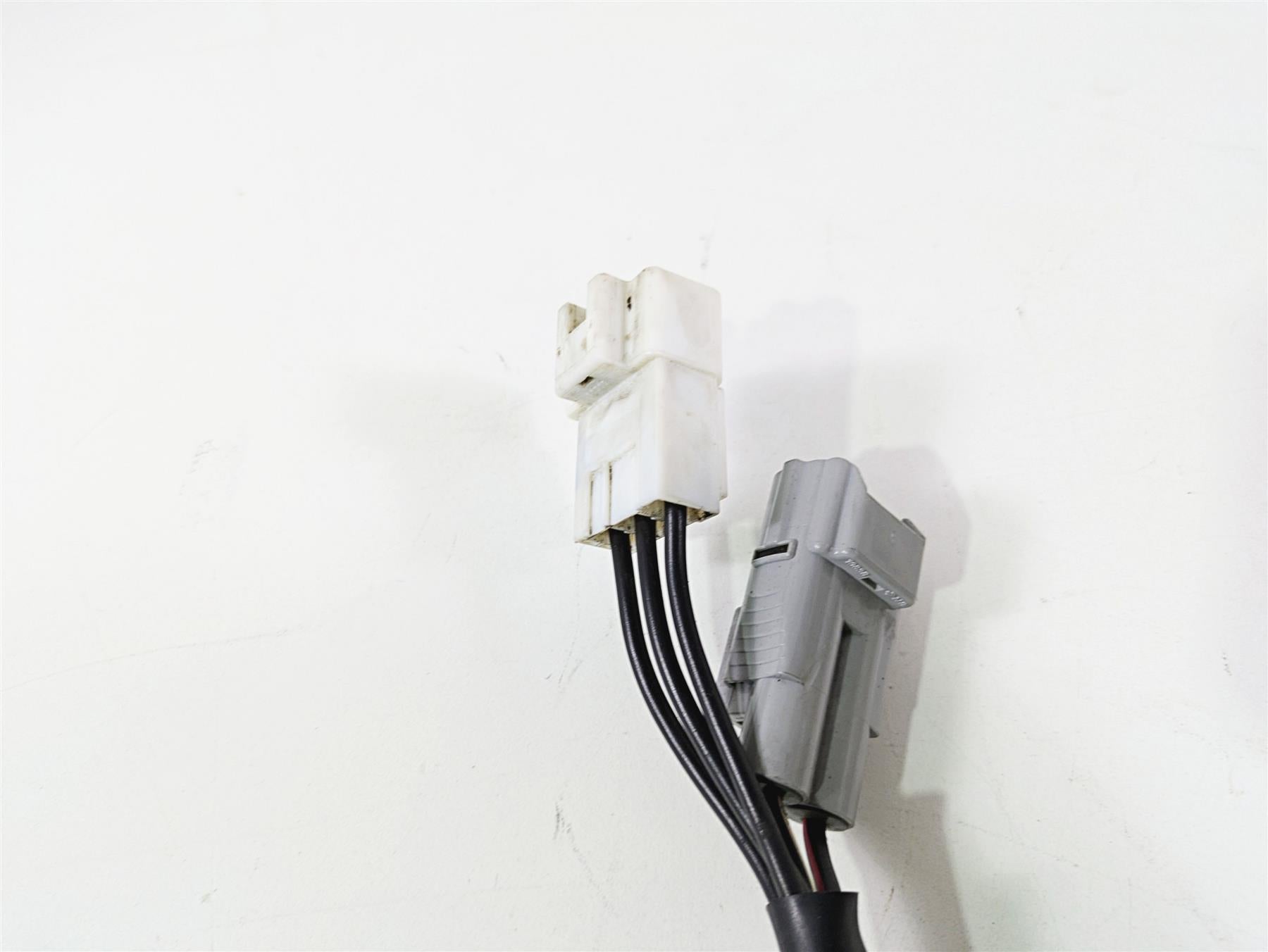2016 Suzuki M109R VZR1800 Boulevard Rectifier Voltage Regulator 32800-10G30 {{ shop.shopifyCountryName }} - Mototech271