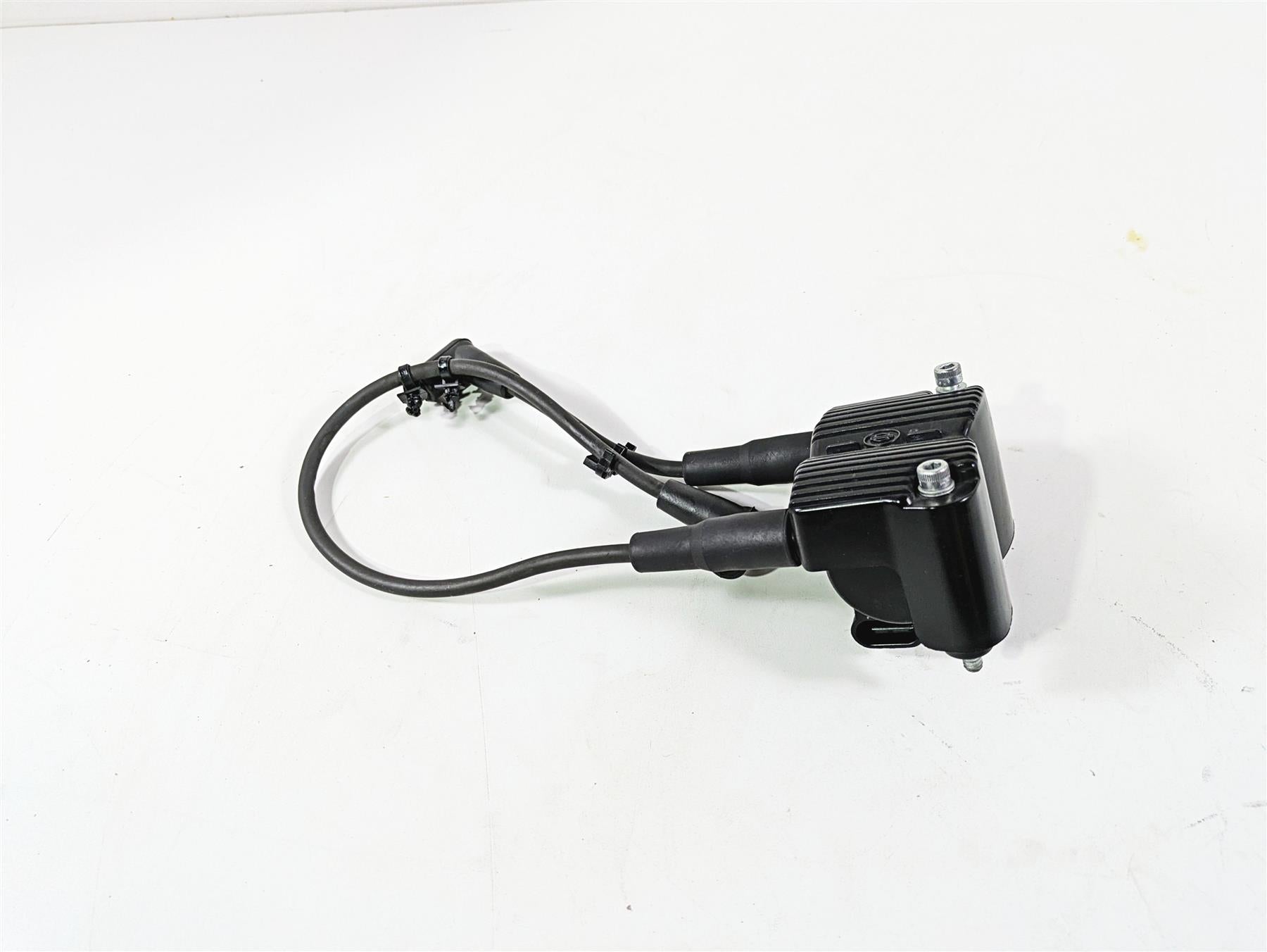 2014 Harley FXDL Dyna Low Rider Delphi Ignition Coil Wires Plugs 31696-07A {{ shop.shopifyCountryName }} - Mototech271