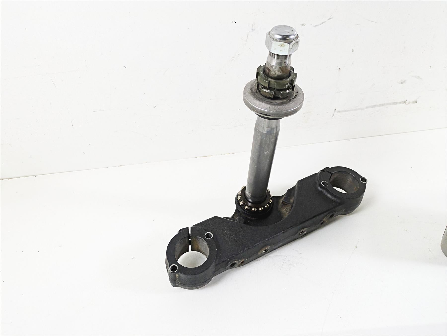 2008 Yamaha XVS1300 V-Star Tourer Front Forks & Triple Tree Set 3D8-23102-00-00 {{ shop.shopifyCountryName }} - Mototech271