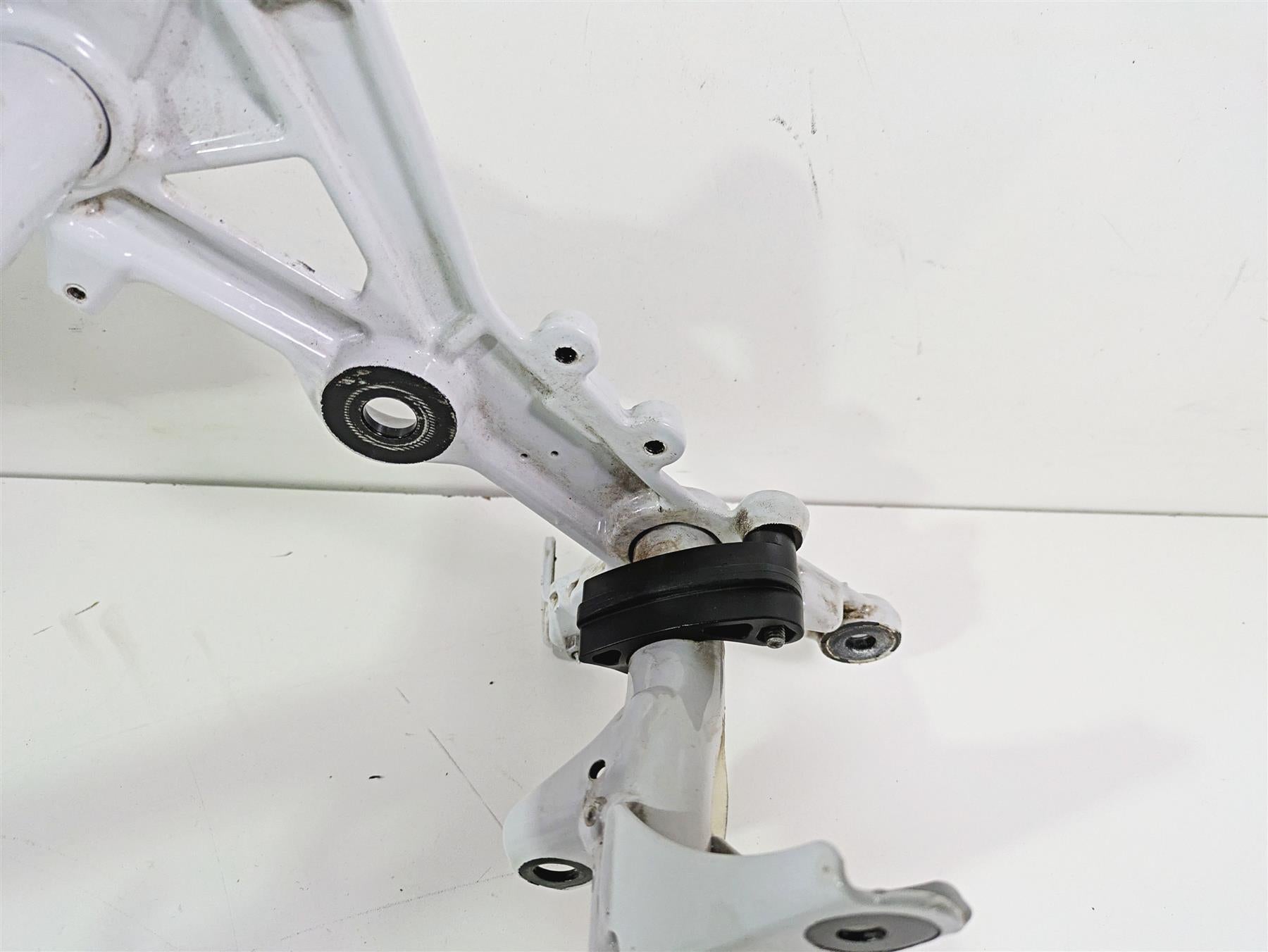 2017 BMW F800GS Adv K75 Straight Main Frame Chassis With Clean California Title 46511600241 {{ shop.shopifyCountryName }} - Mototech271
