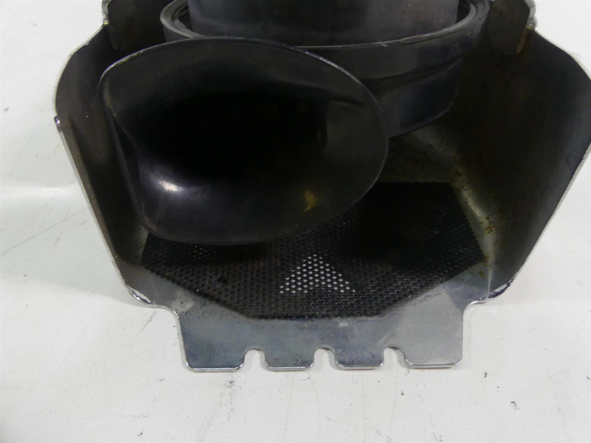 2005 Harley FXDWGI Dyna Wide Glide Horn With Chrome Skull Cover 61300478A {{ shop.shopifyCountryName }} - Mototech271