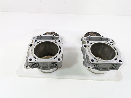 2020 KTM 1290 Super Adventure R Cylinder Jug Piston Set 6173003810024 {{ shop.shopifyCountryName }} - Mototech271