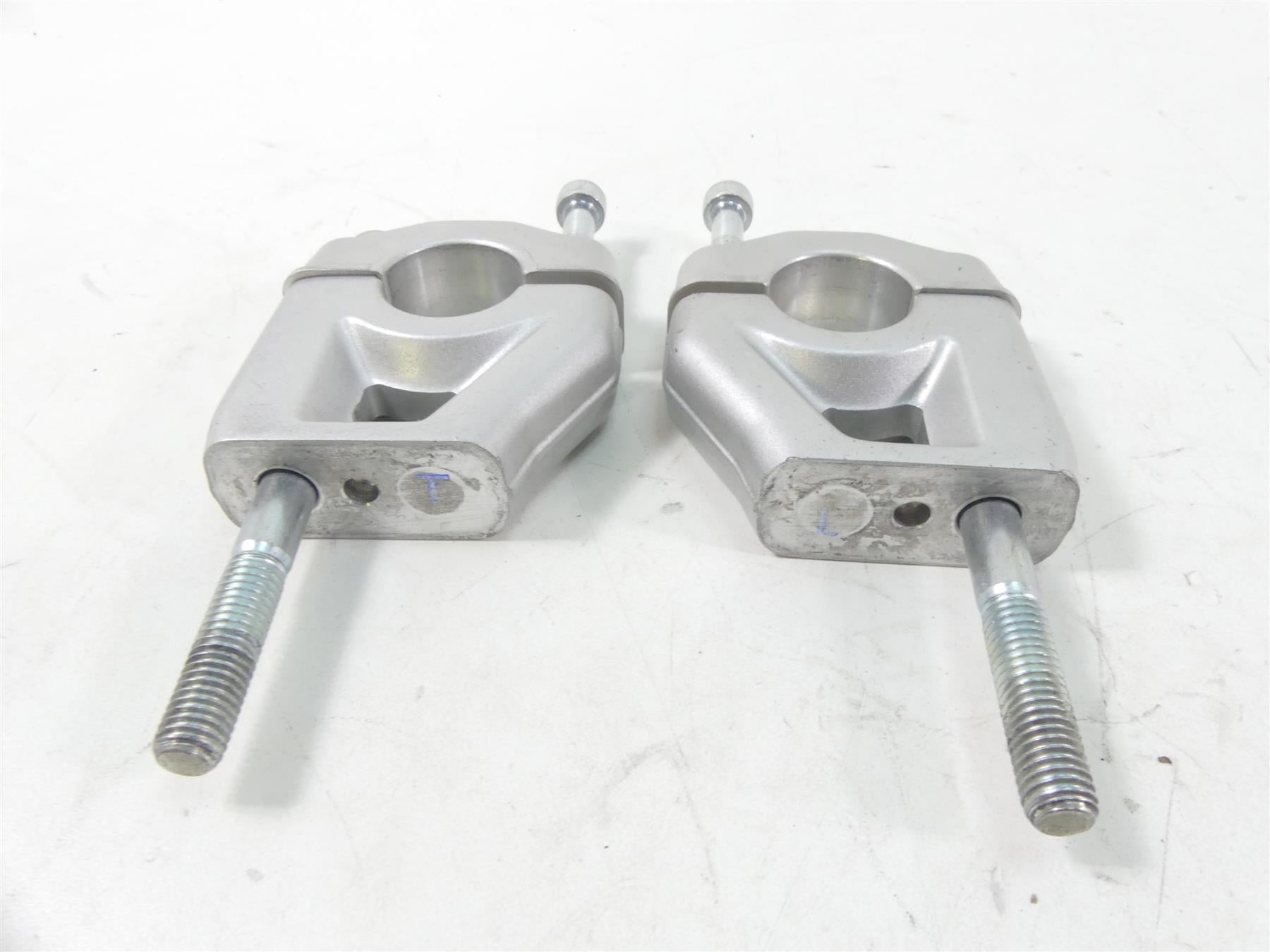 2011 BMW R1200GS K255 Adv Oem Handlebar Handle Bar Riser Set -28.5mm 31427718173 {{ shop.shopifyCountryName }} - Mototech271