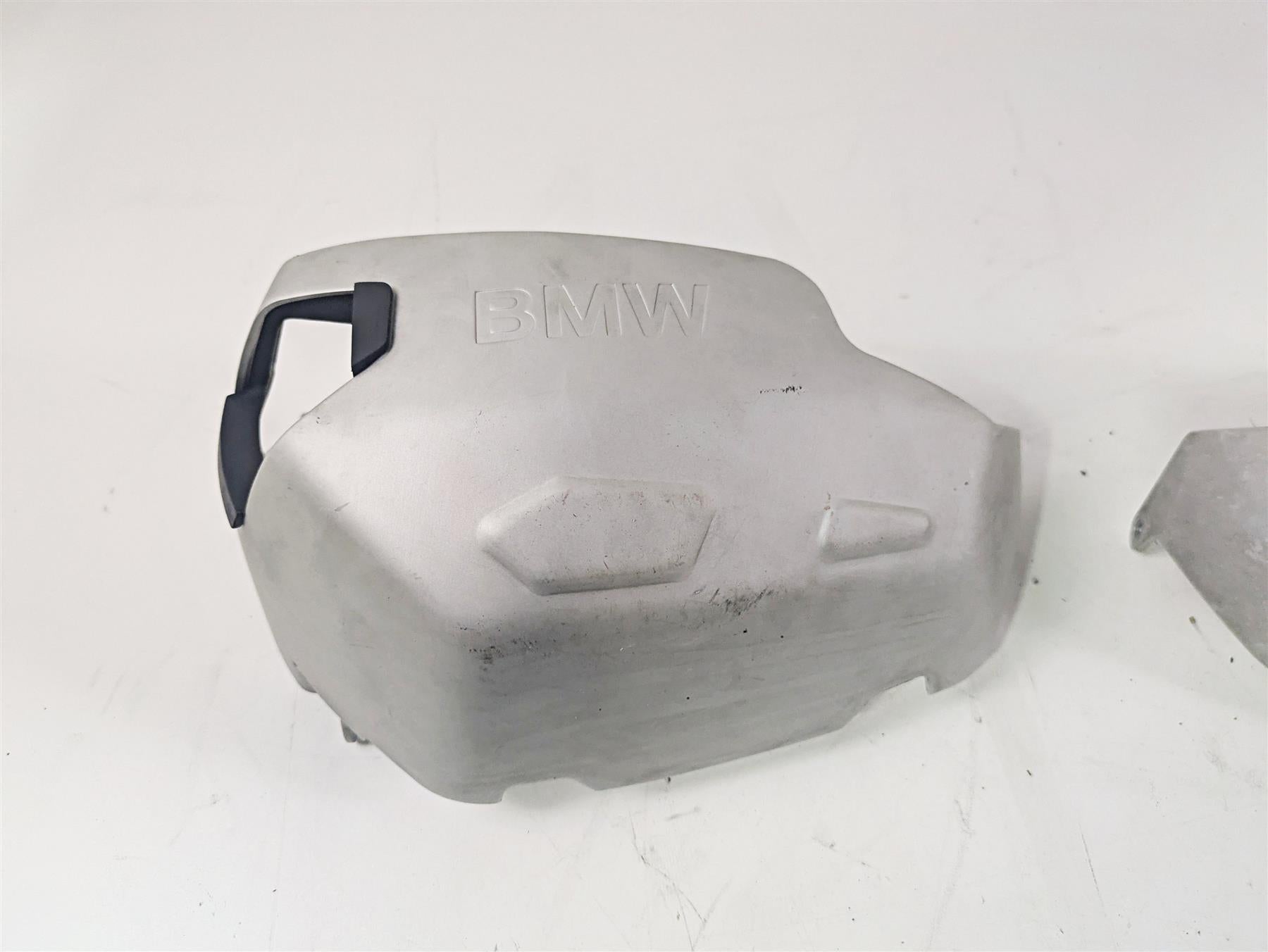 2010 BMW R1200GS K25 Aluminum Cylinder Head Cover Guard Set 77128357955 {{ shop.shopifyCountryName }} - Mototech271