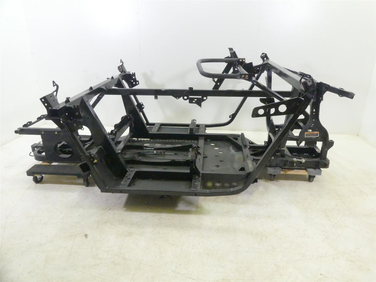 2020 Can-Am Commander 1000R XT Main Frame Chassis -Read Cln Clr Tl 715004811 {{ shop.shopifyCountryName }} - Mototech271