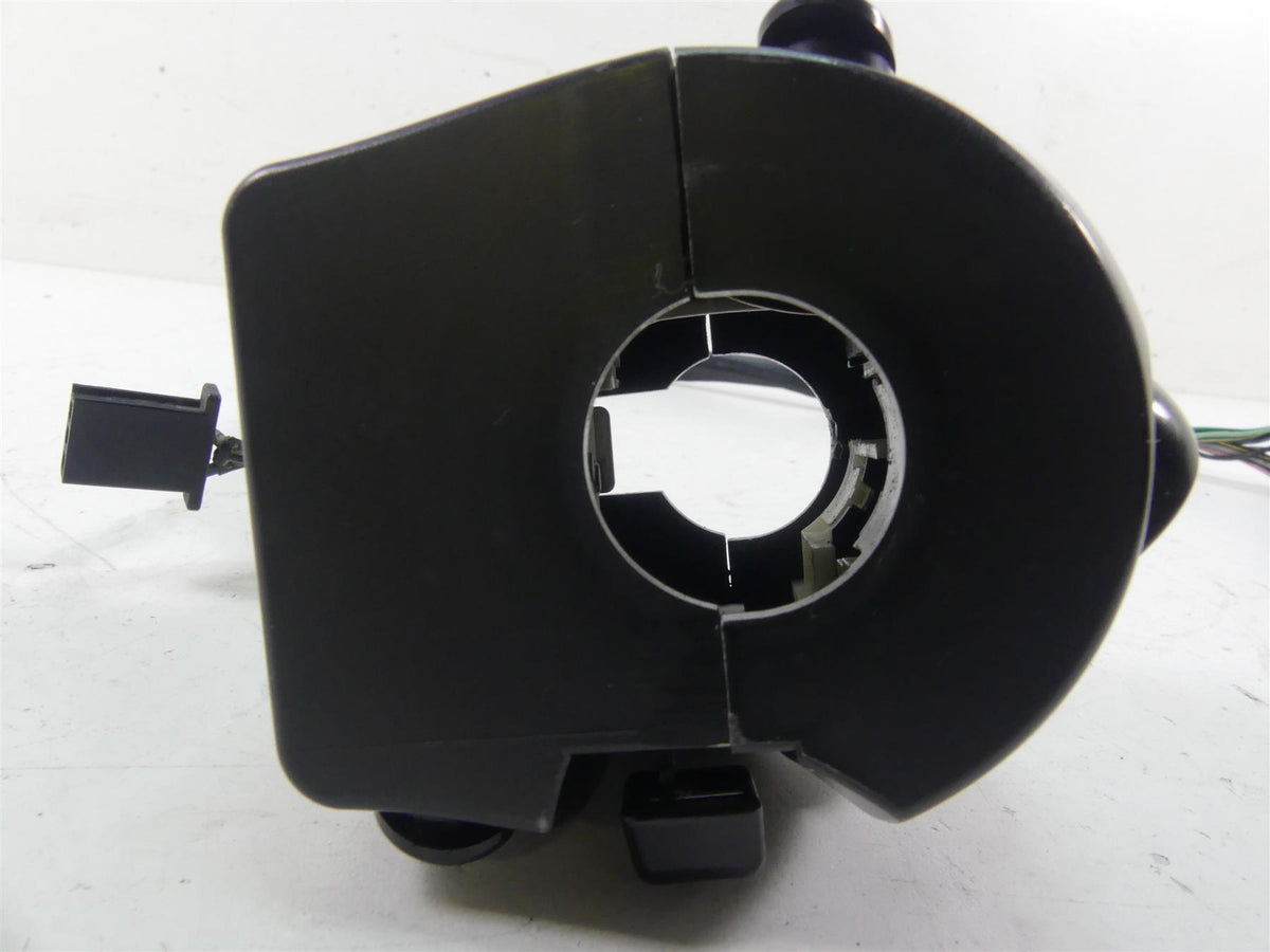 2013 Victory Cross Country Left Hand Light Horn Blinker Control Switch 4012119 {{ shop.shopifyCountryName }} - Mototech271