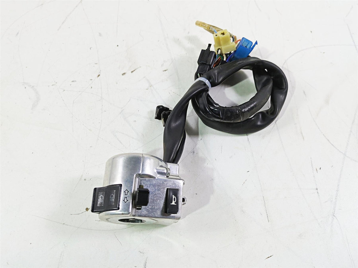 2002 Honda V-Twin VTX1800 C Left Hand Control Switch Light Blinker 35020-MCH-000 {{ shop.shopifyCountryName }} - Mototech271