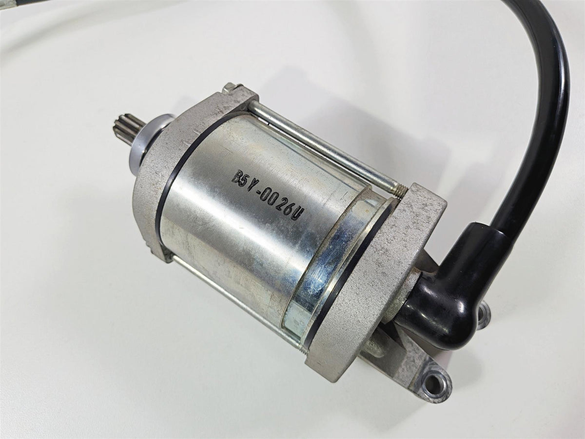 2023 Yamaha MT10 MTN1000 Engine e Starter Motor 2CR-81890-10-00 2CR-81890-11-00 {{ shop.shopifyCountryName }} - Mototech271