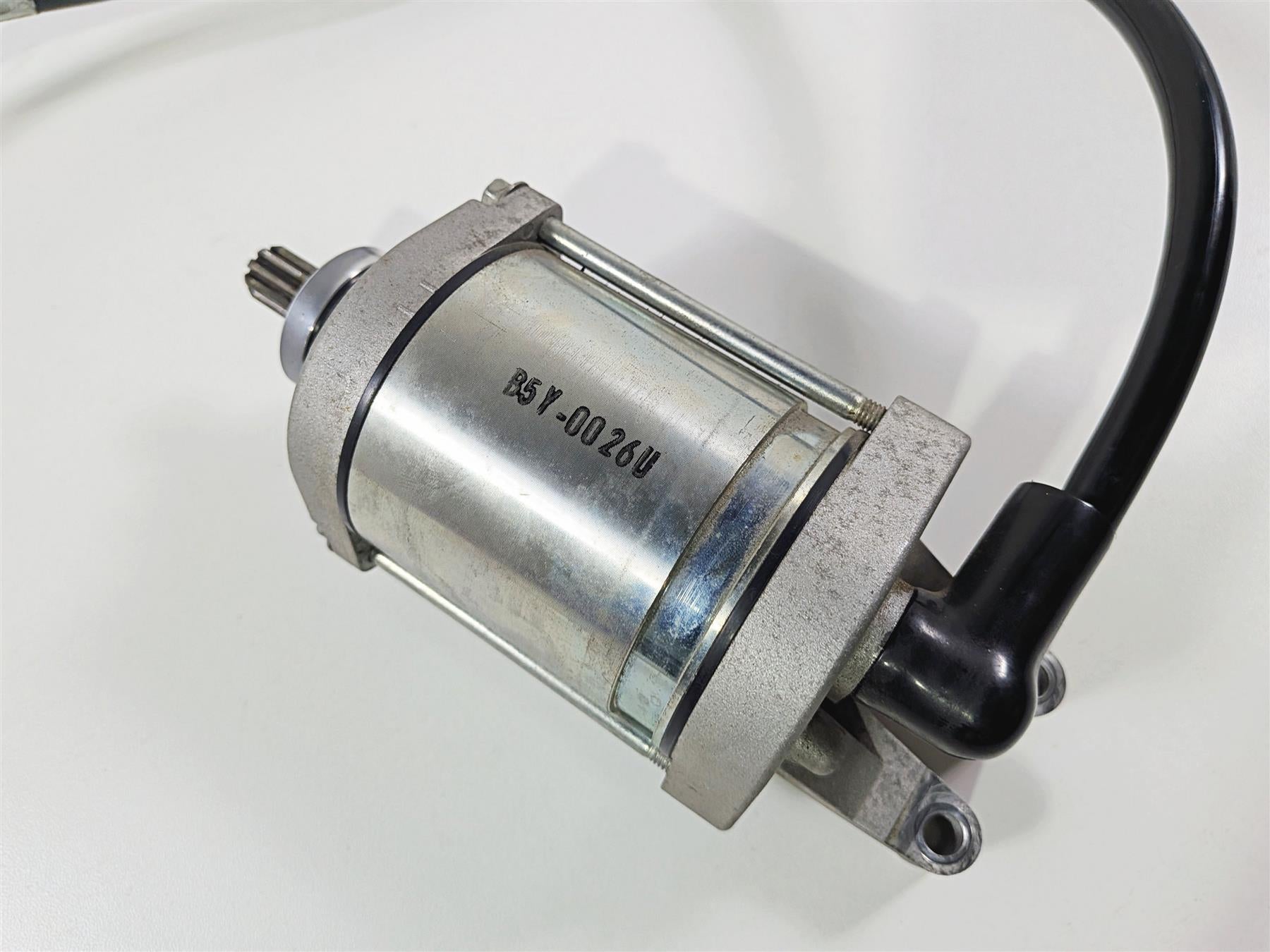 2023 Yamaha MT10 MTN1000 Engine e Starter Motor 2CR-81890-10-00 2CR-81890-11-00 {{ shop.shopifyCountryName }} - Mototech271