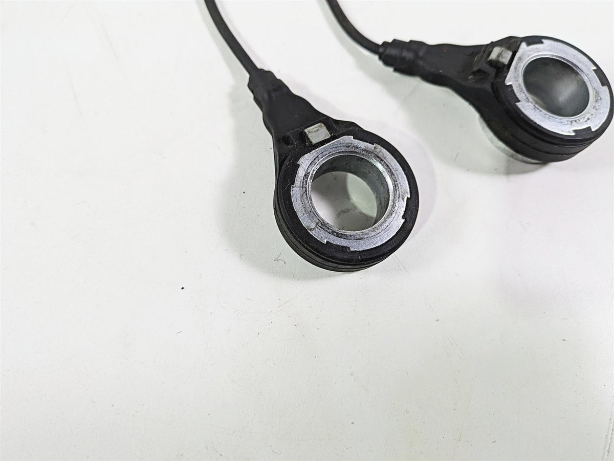 2016 Harley VRSCDX Night Rod Abs Brake Wheel Speed Sensor Set 40648-08 40652-08 {{ shop.shopifyCountryName }} - Mototech271