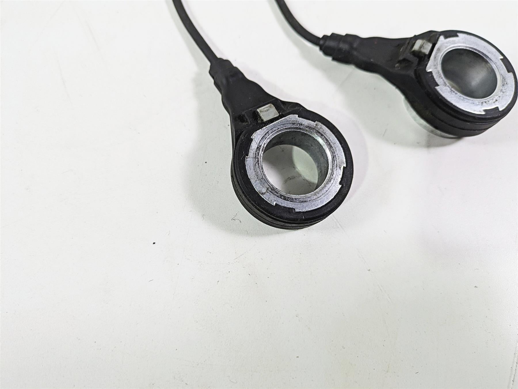2016 Harley VRSCDX Night Rod Abs Brake Wheel Speed Sensor Set 40648-08 40652-08 {{ shop.shopifyCountryName }} - Mototech271