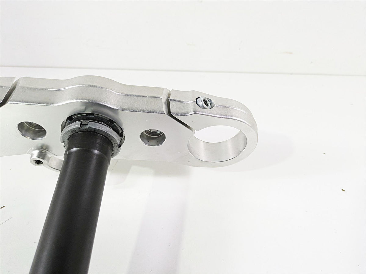 2016 Moto Guzzi Stelvio 1200 8V NTX Upper & Lower Triple Tree Set 886202 886199 {{ shop.shopifyCountryName }} - Mototech271