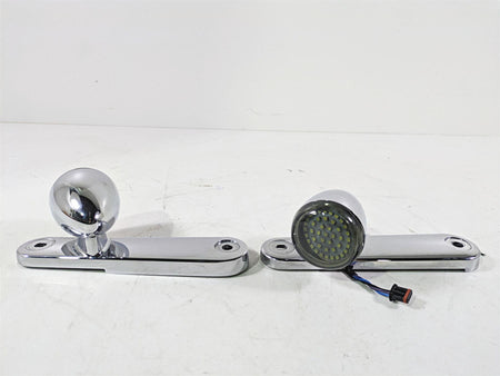 2020 Harley Touring FLHT Electra Glide Front Led Blinker & Mount Set 68000036 {{ shop.shopifyCountryName }} - Mototech271