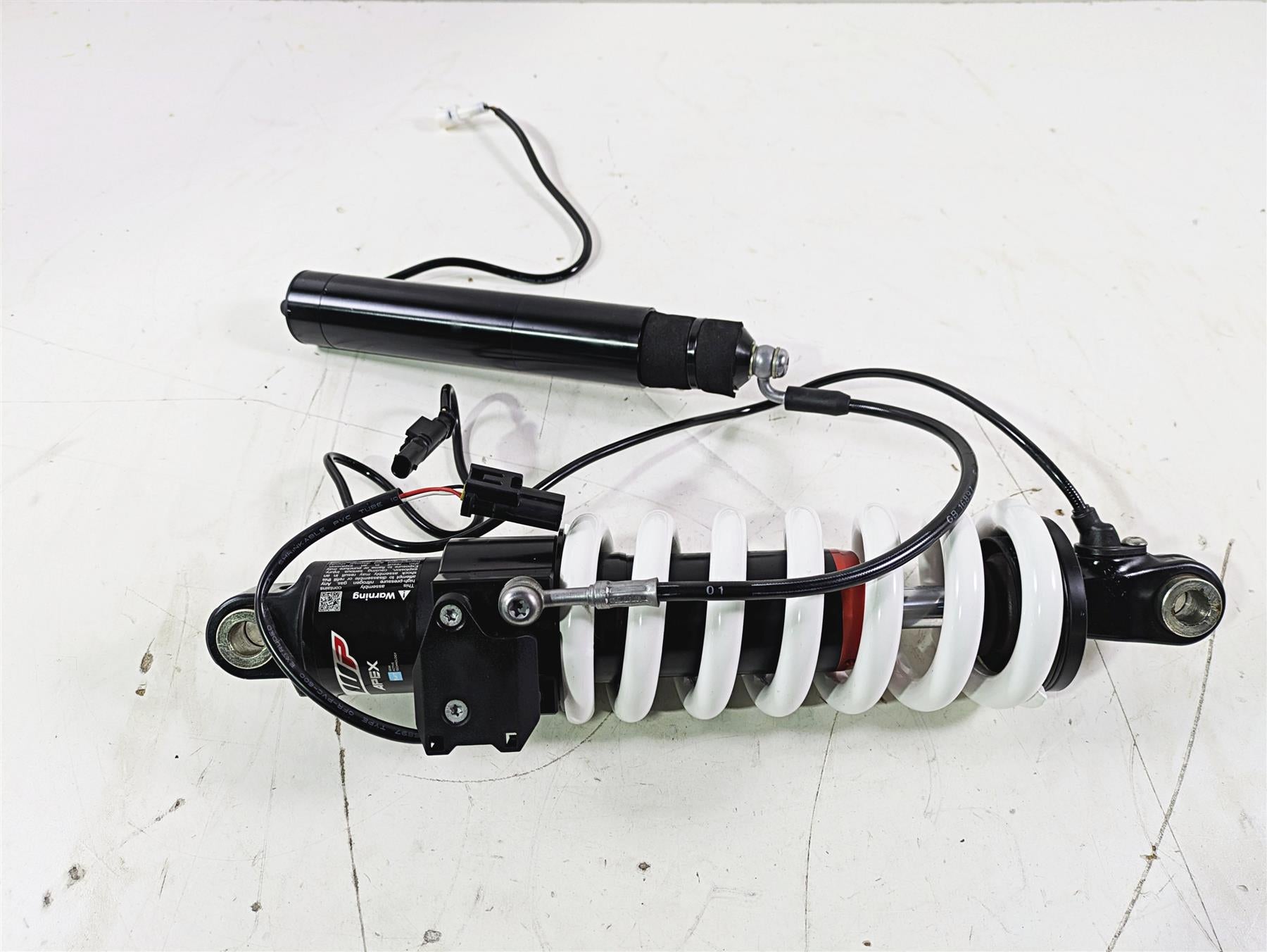 2022 KTM 1290 Super Adventure S Rear Shock Damper WP Apex 01181U2601 {{ shop.shopifyCountryName }} - Mototech271
