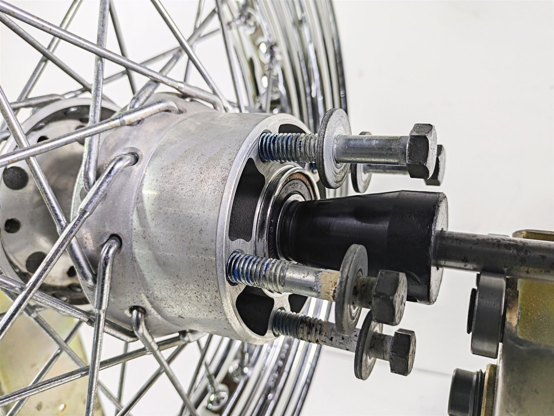 2016 Harley FLSTC Softail Heritage Rear Wheel Rim 16x3 .52mm Runout 40700-08A {{ shop.shopifyCountryName }} - Mototech271