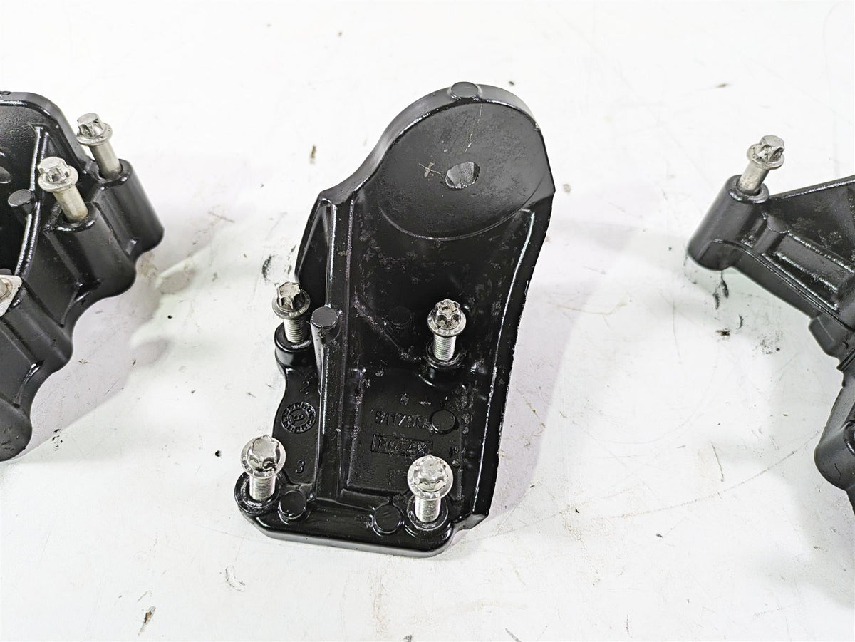 2010 Sea-Doo 4-Tec RXT 215 Engine Mount Holder Set 420811784 420811791 {{ shop.shopifyCountryName }} - Mototech271