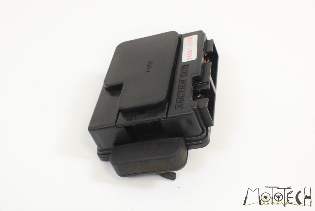 2005 Kawasaki ZZR1200 ZX1200 Ninja Fuse Junction Box Unit 26021-1108 {{ shop.shopifyCountryName }} - Mototech271