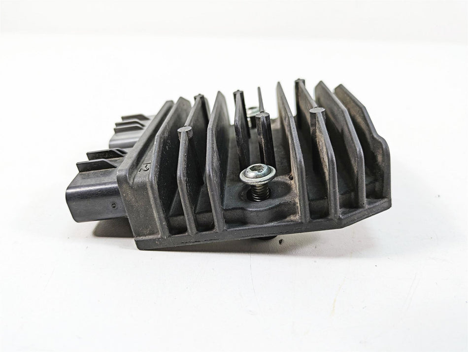 2020 Ducati Hypermotard 950 SP Rectifier Voltage Regulator SH821AA 54040321A {{ shop.shopifyCountryName }} - Mototech271